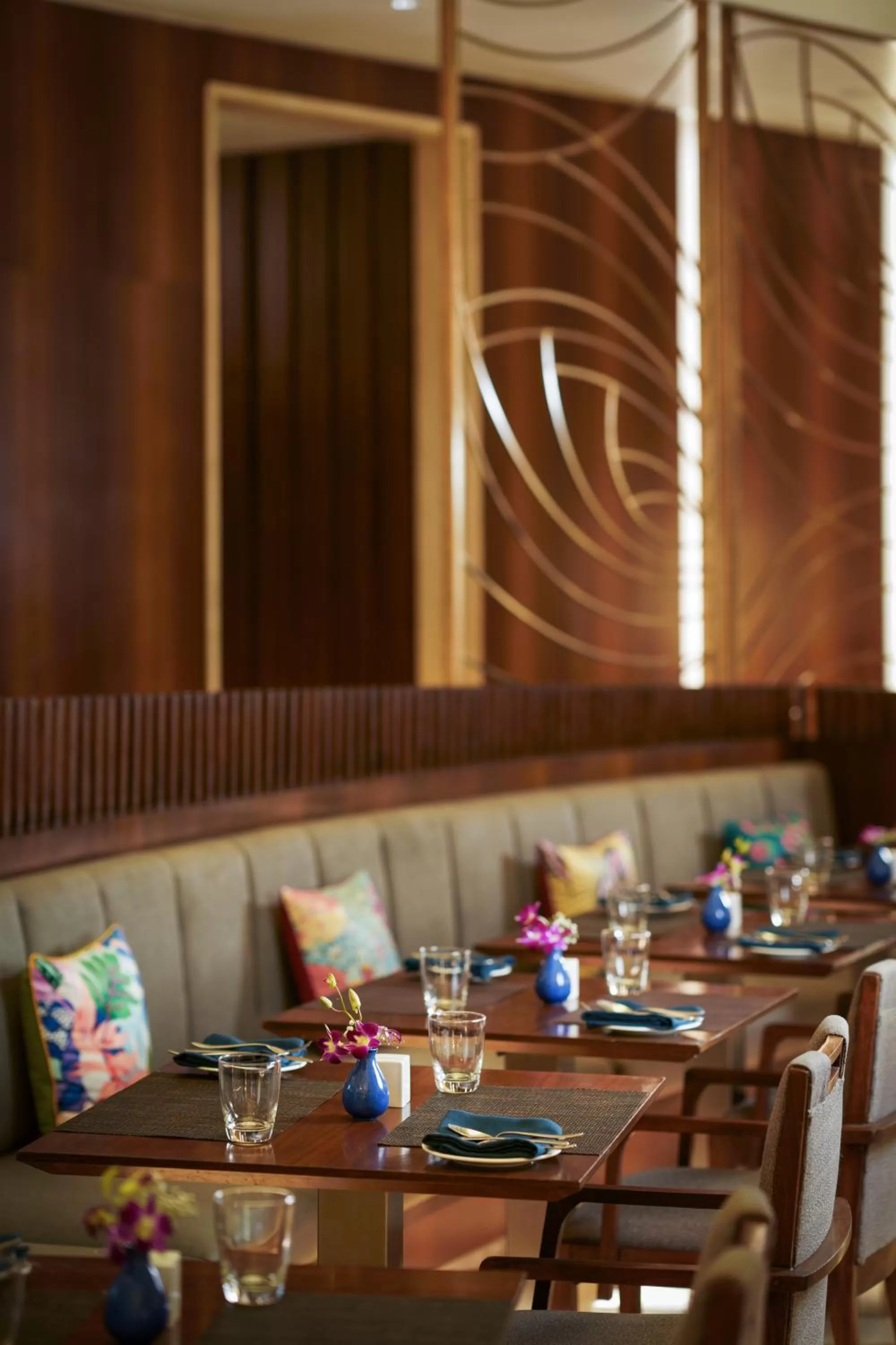 Restaurant/places to eat in WOW Crest, Indore - IHCL SeleQtions