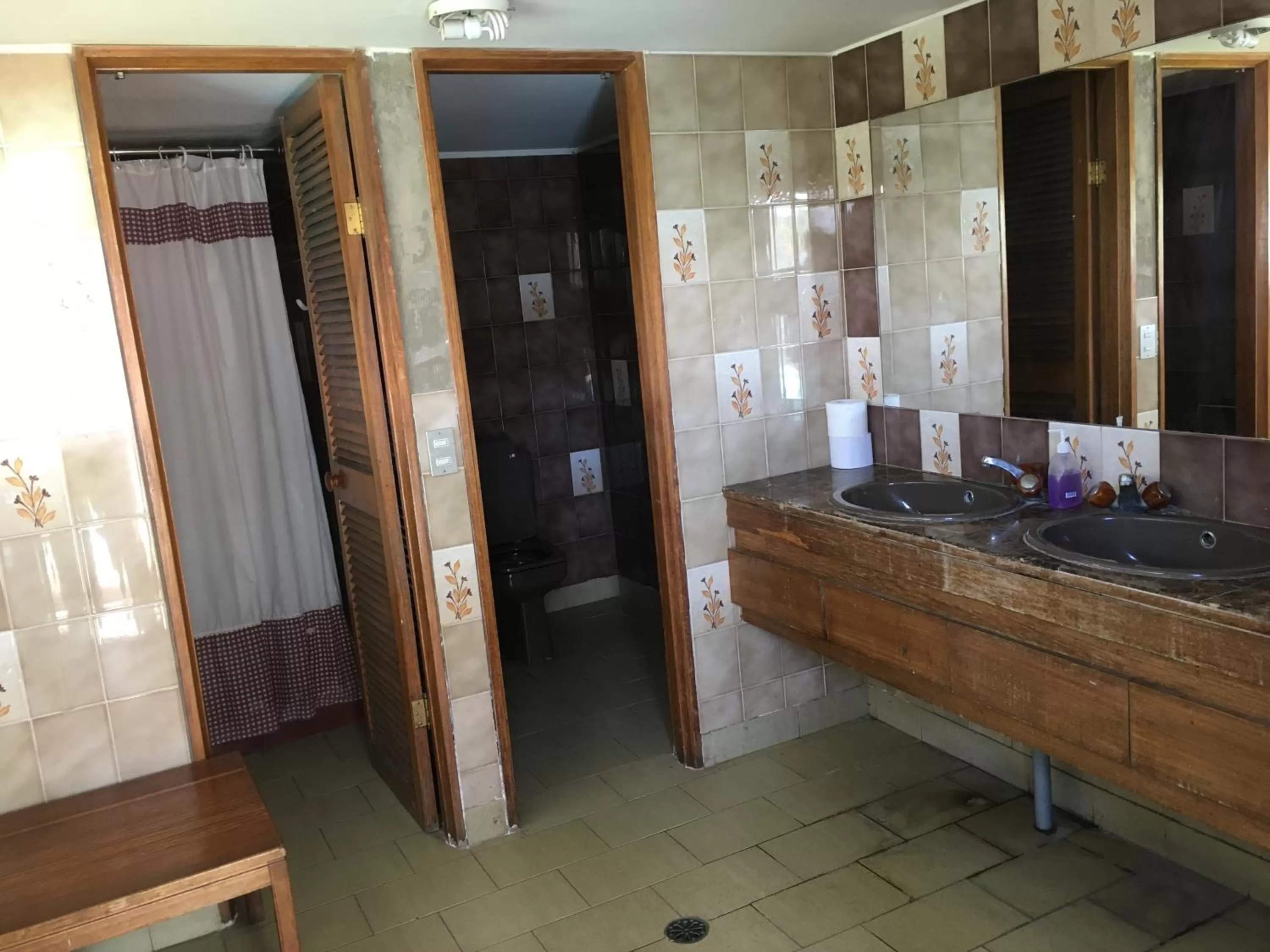 Bathroom in My Father's House Bed & Breakfast