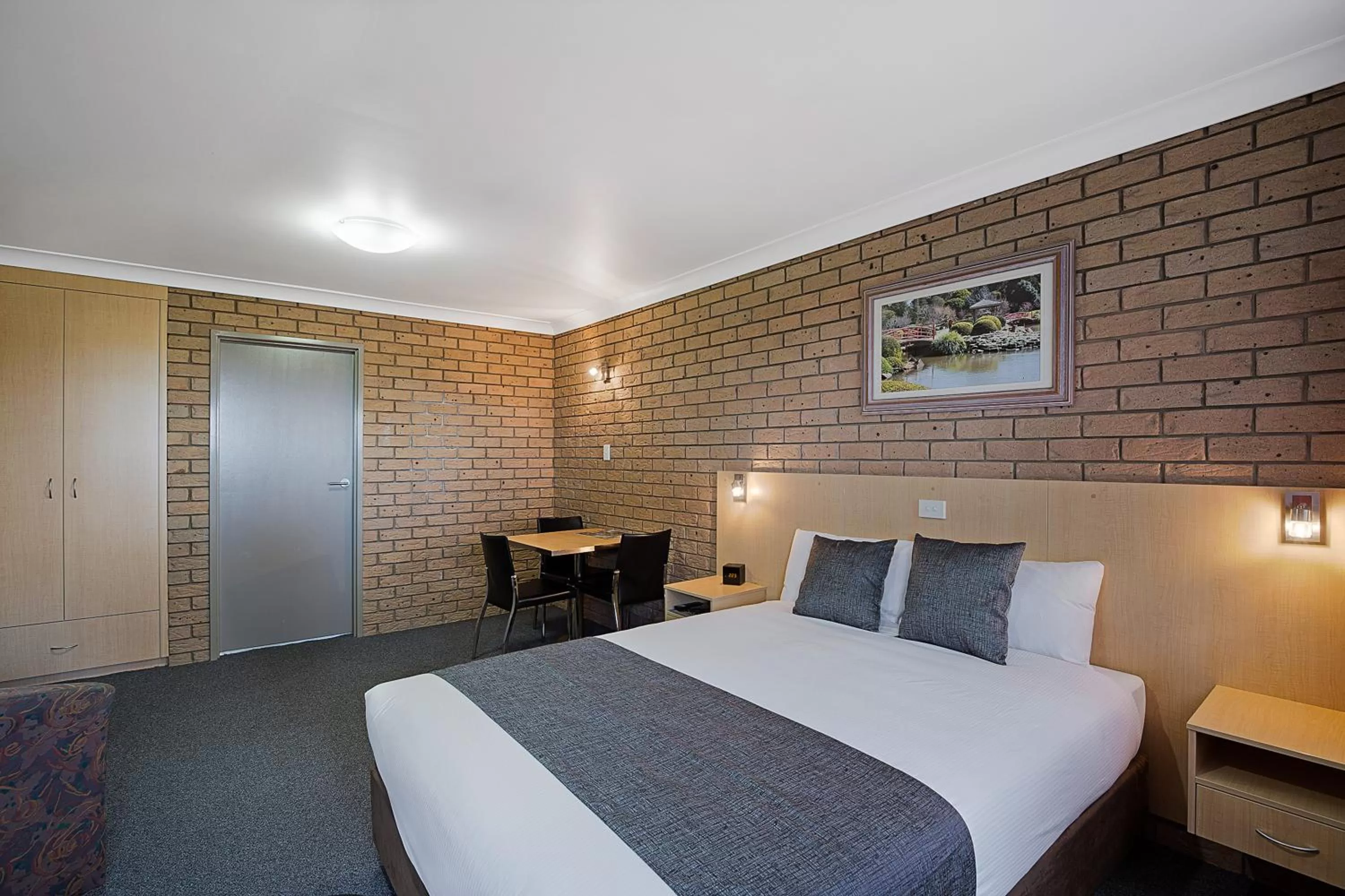 Bedroom, Bed in Sunray Motor Inn