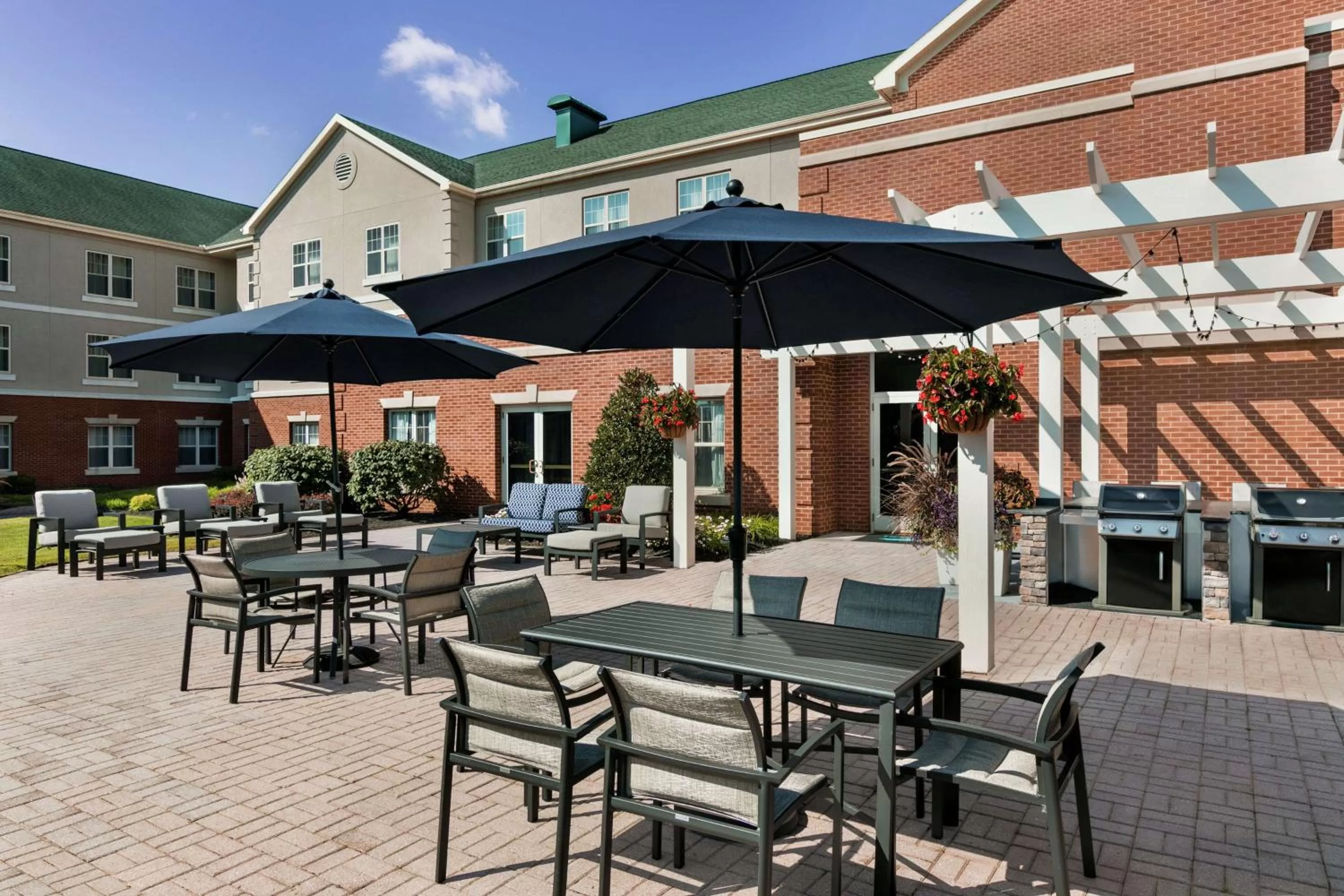 Patio in Homewood Suites by Hilton Harrisburg East-Hershey Area