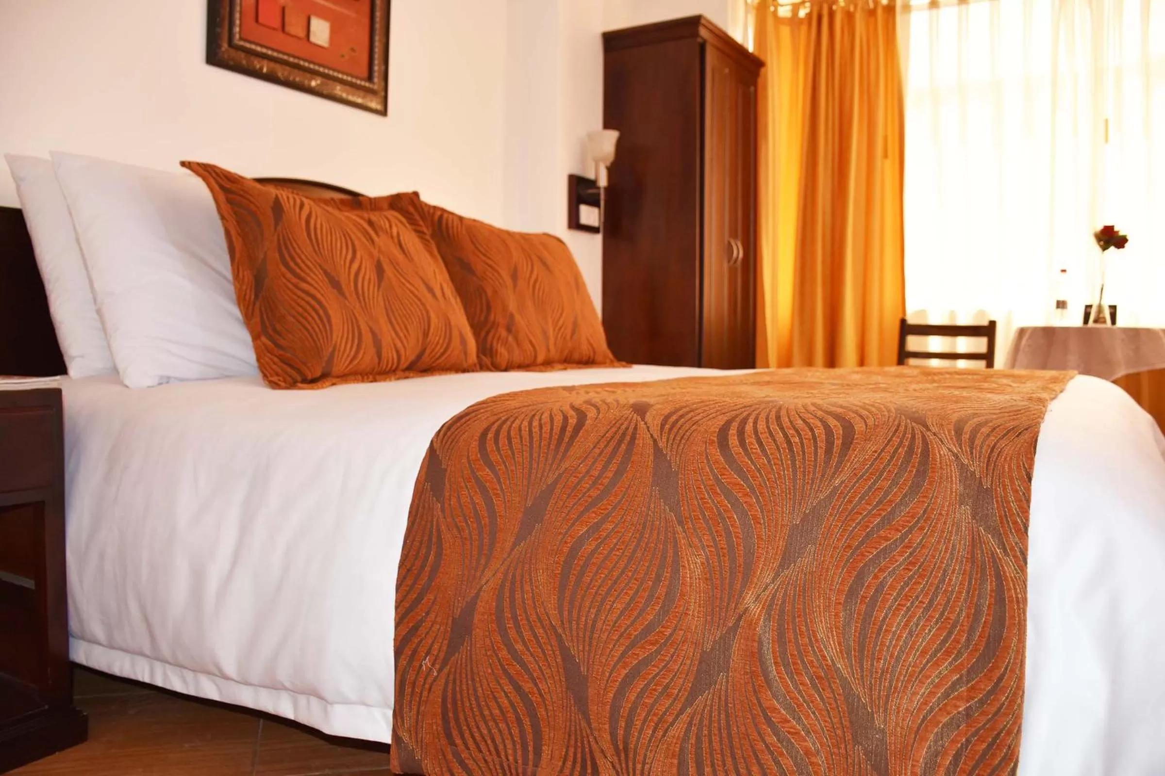 Bed in Hotel Plaza Victoria