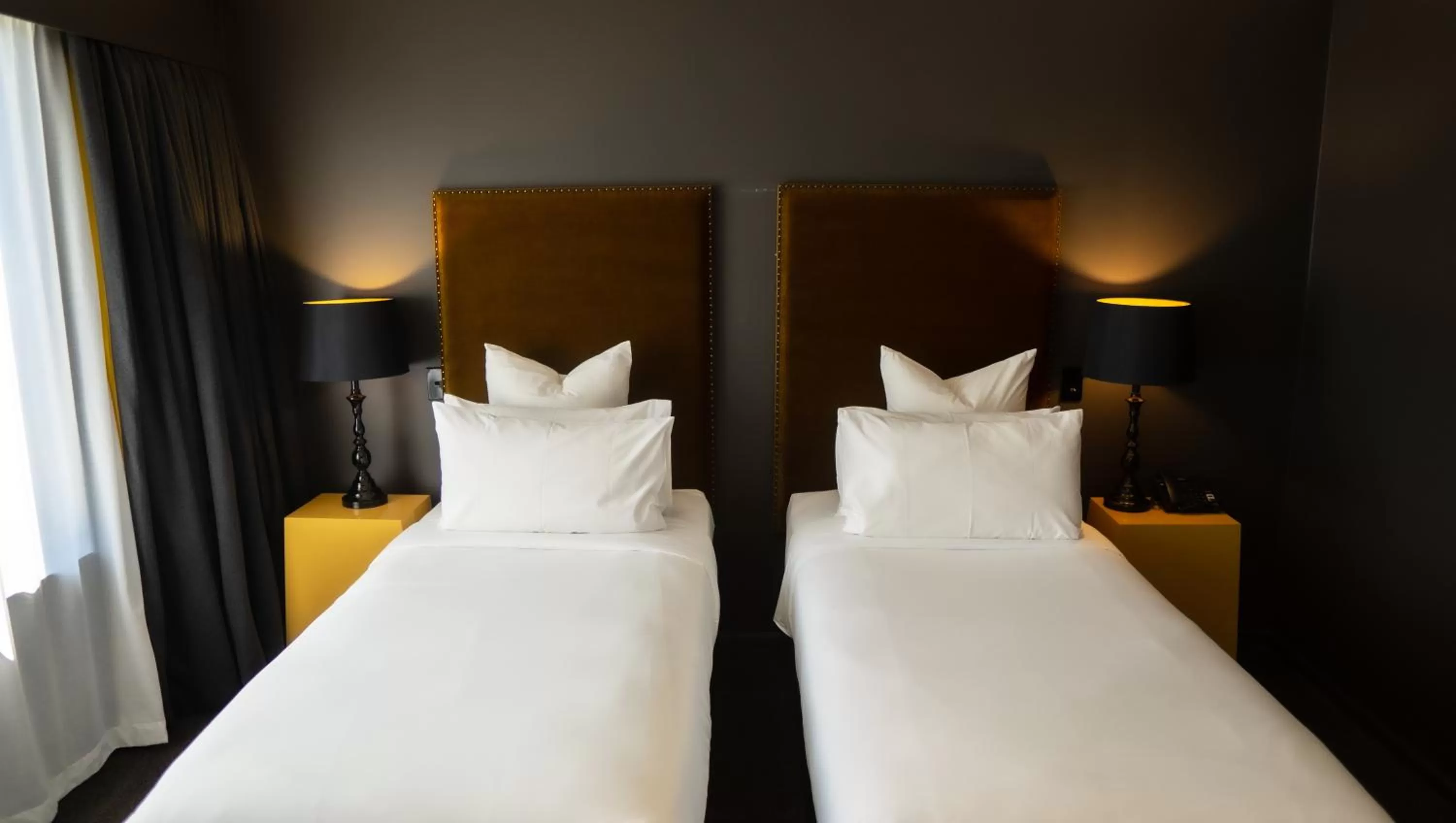 Bedroom, Bed in Hotel Montreal