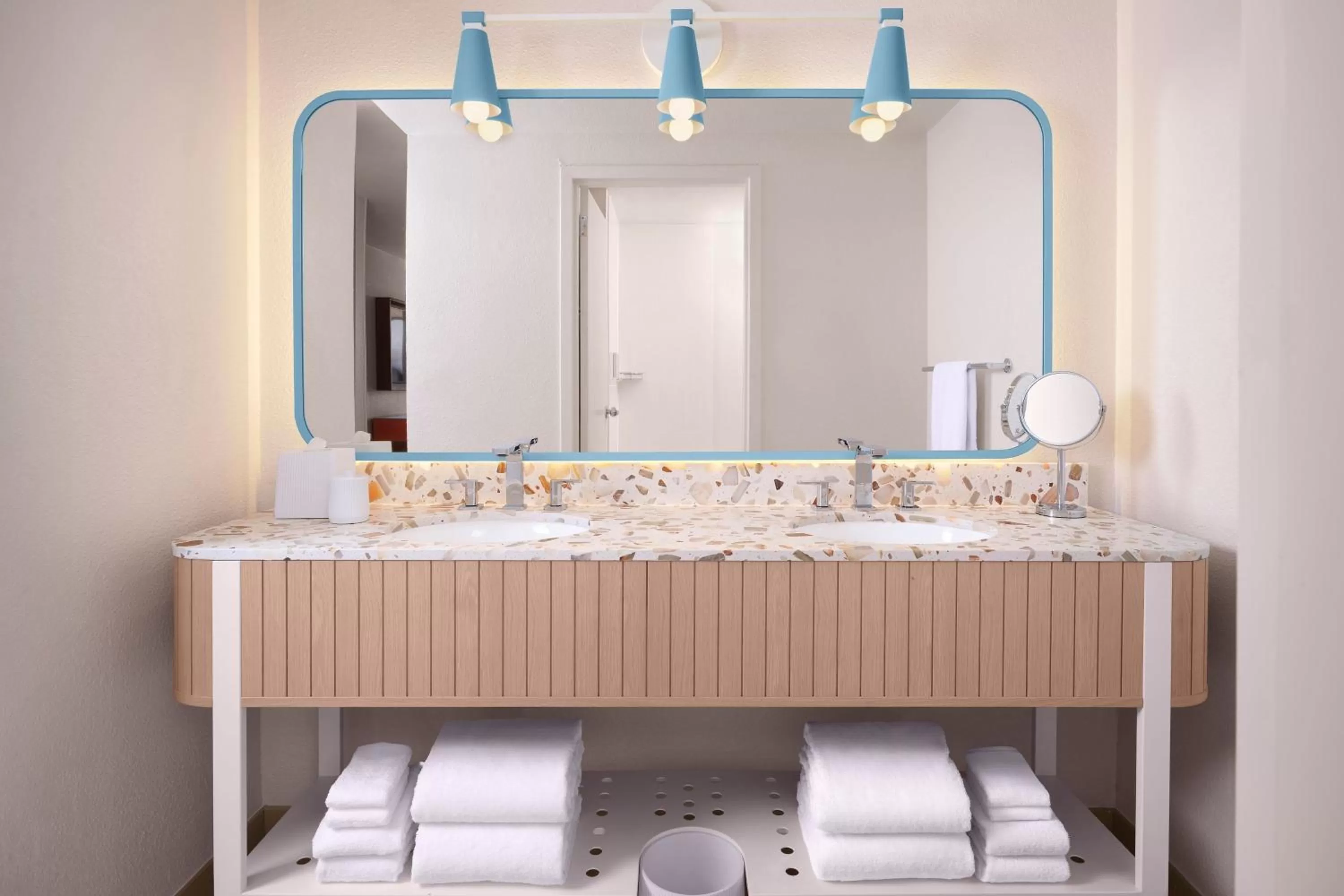 Bathroom in Marriott Hutchinson Island Resort & Beach Villas, Golf & Marina