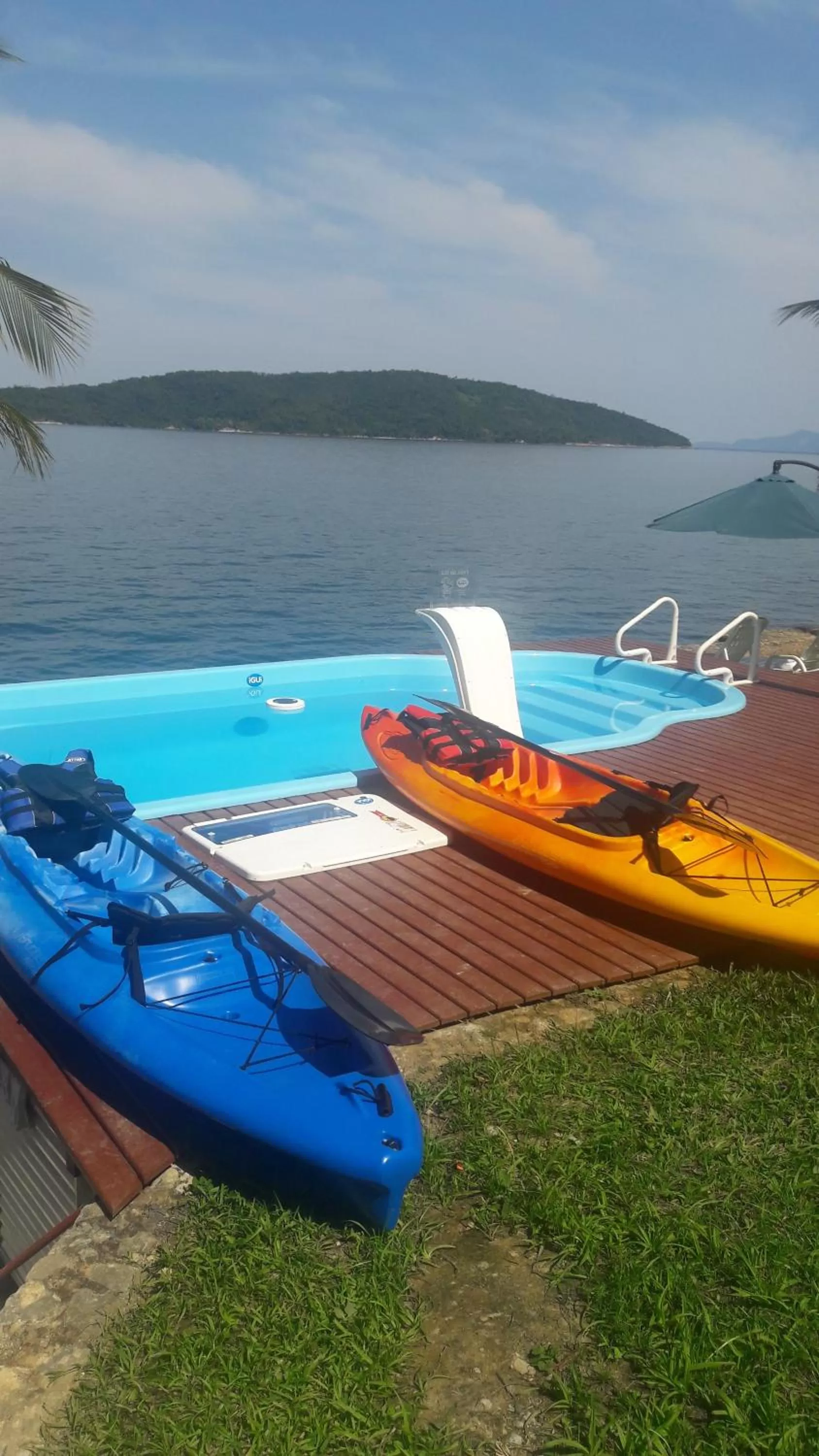 Day, Beach in Ocean Green Flats