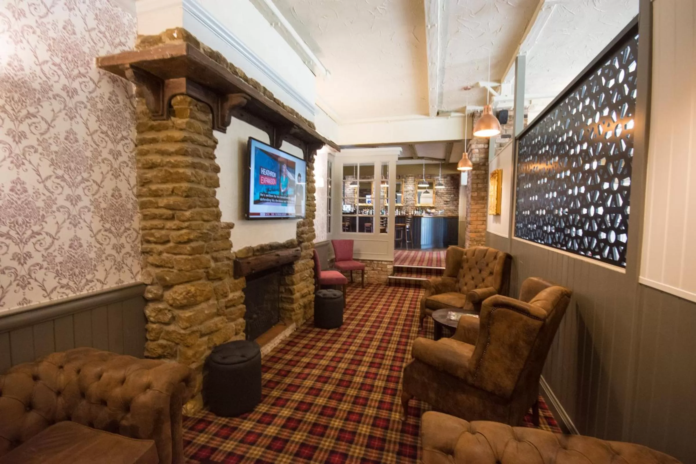 Living room in Dragonfly Hotel Bury St Edmunds