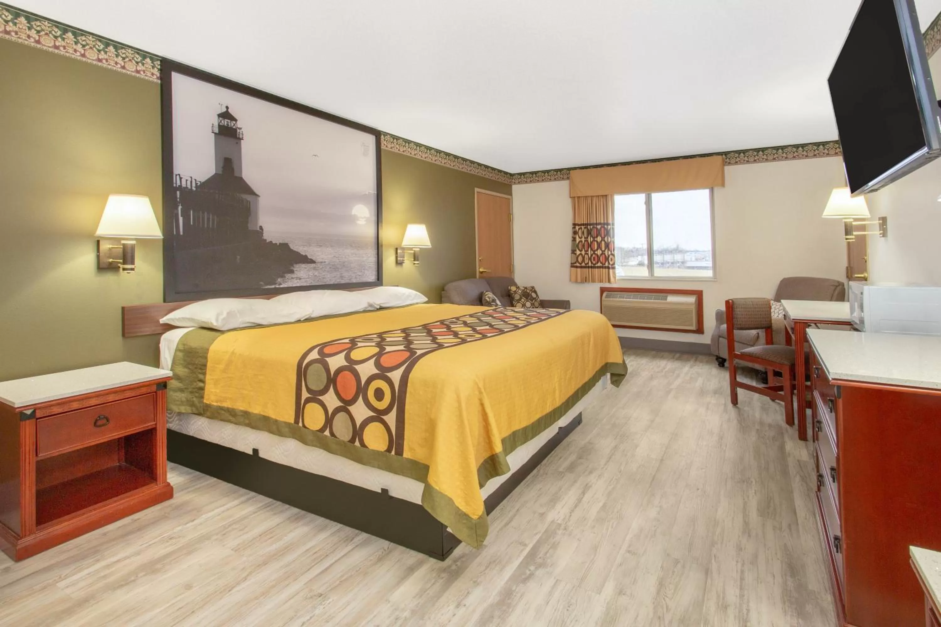 Bed in Super 8 by Wyndham Bedford