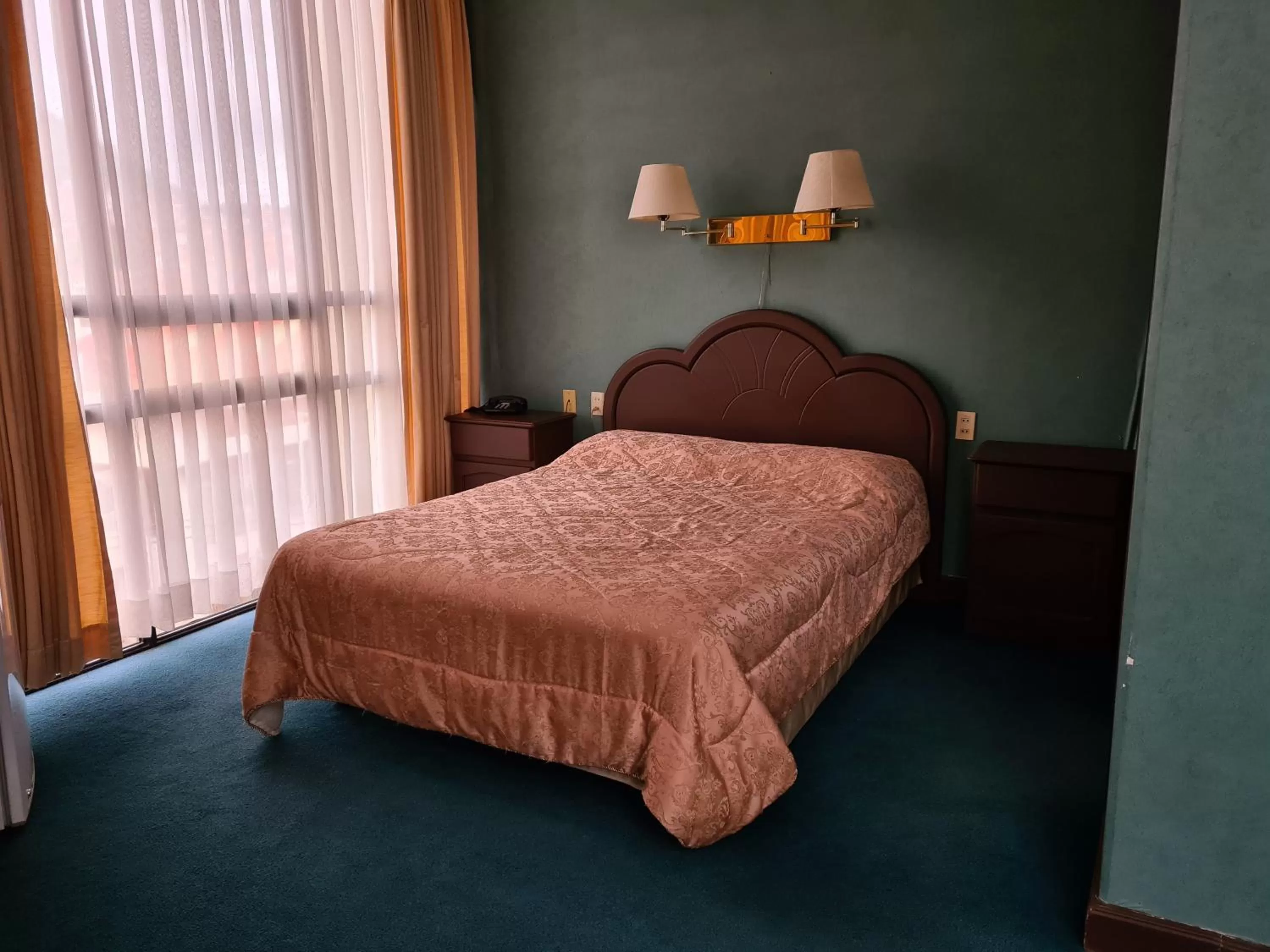 Bed in Glorieta Hotel