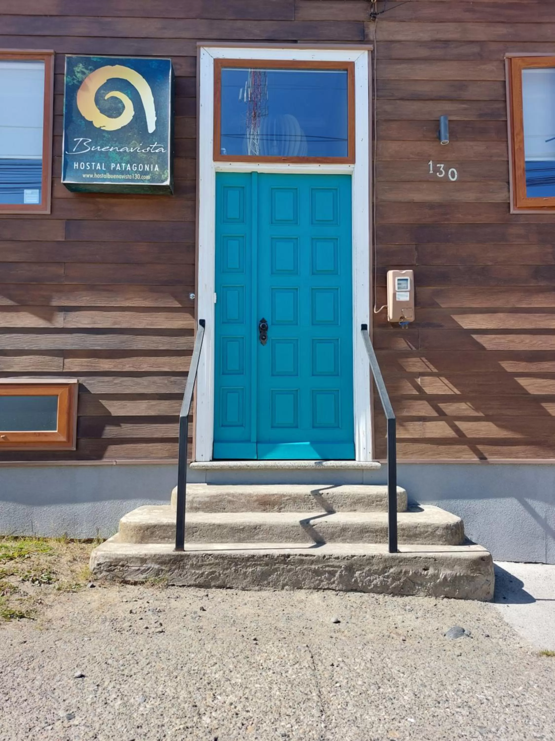 Facade/entrance in Hostal Buenavista Patagonia
