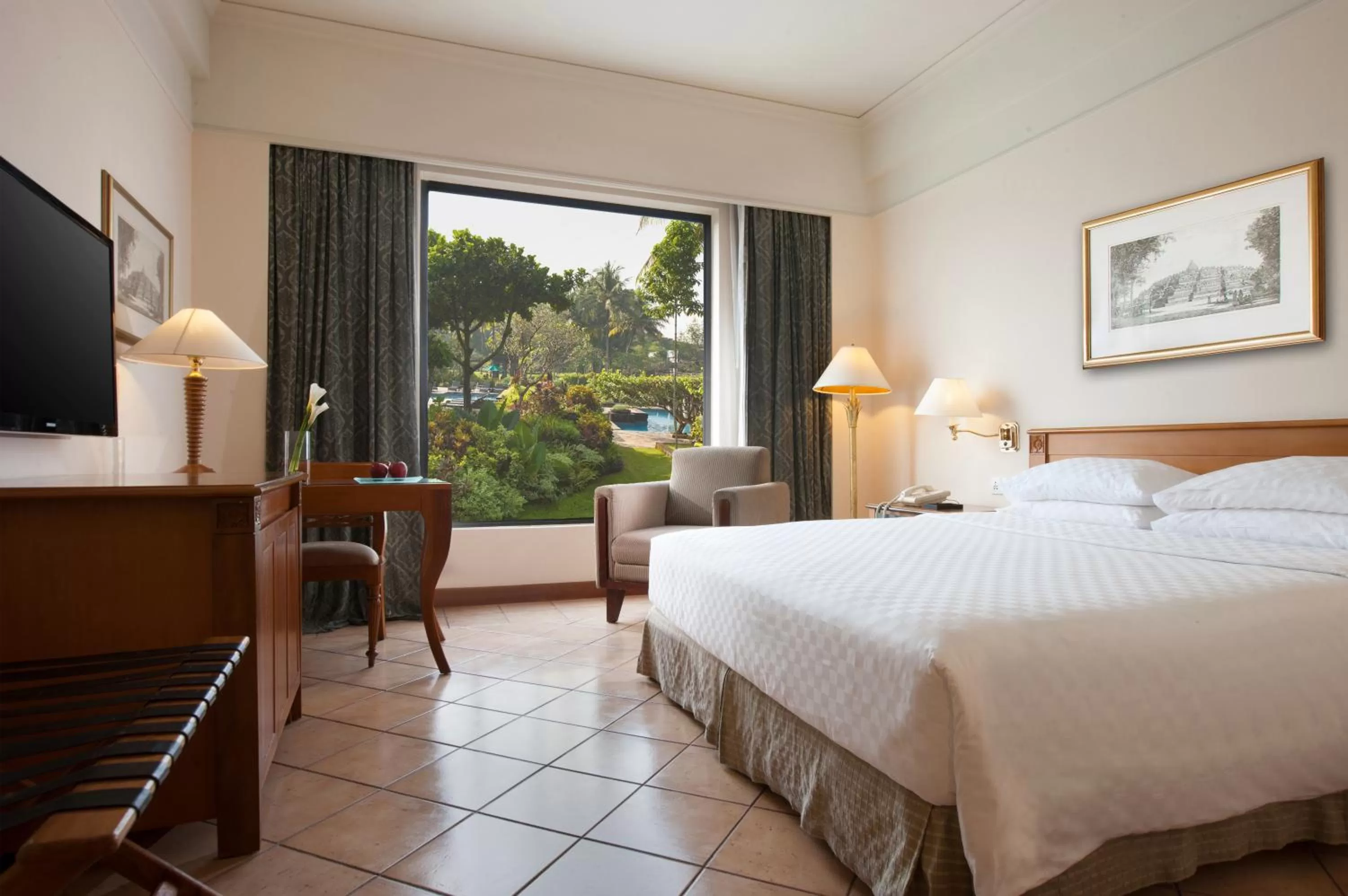 Bedroom, Bed in Hyatt Regency Yogyakarta