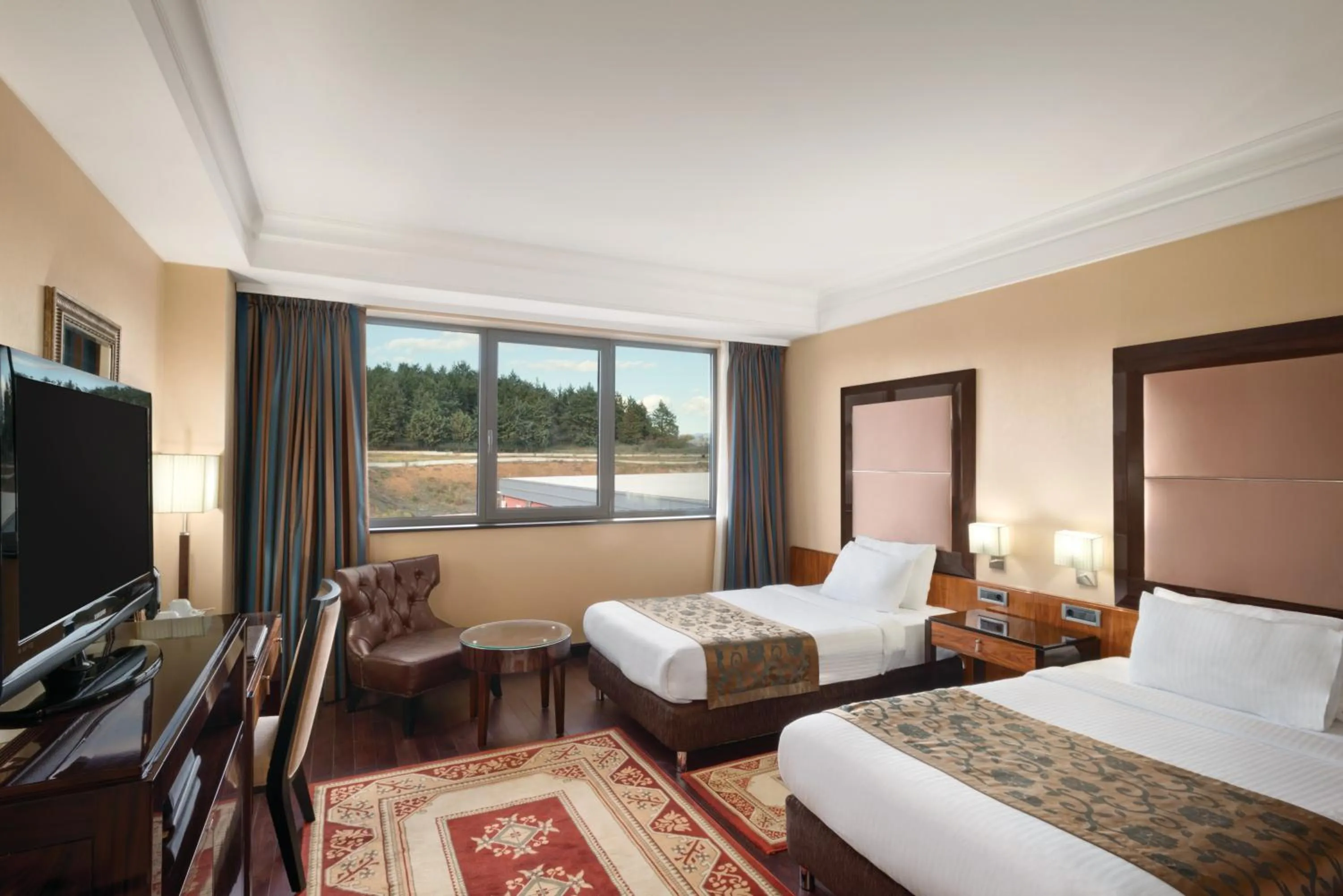 Photo of the whole room, Bed in Ramada Plaza by Wyndham Gevgelija