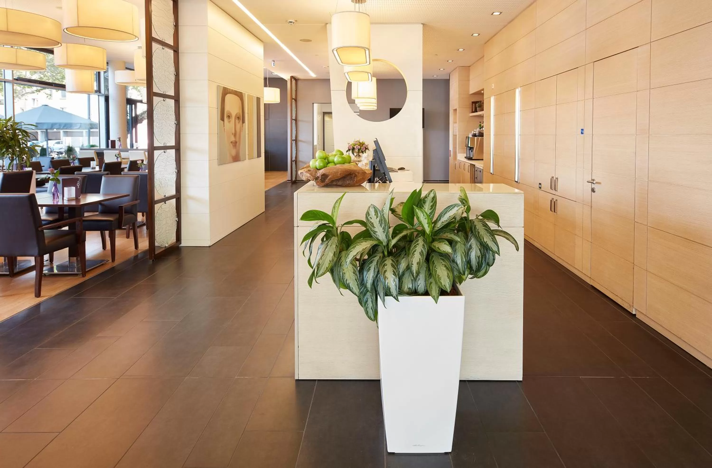 Lobby or reception in GHOTEL hotel & living Koblenz