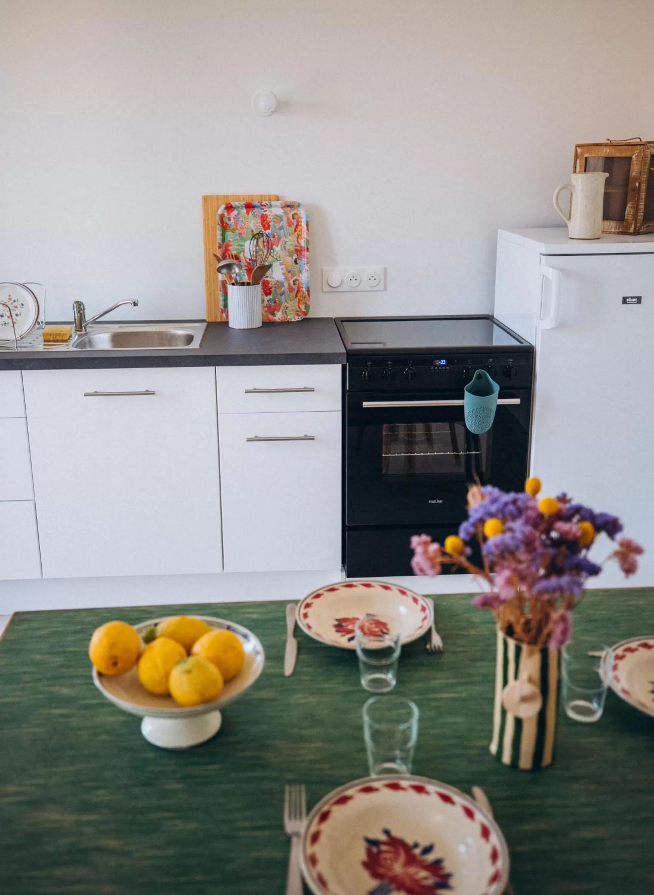Kitchen or kitchenette, Kitchen/Kitchenette in Bigouden Makers