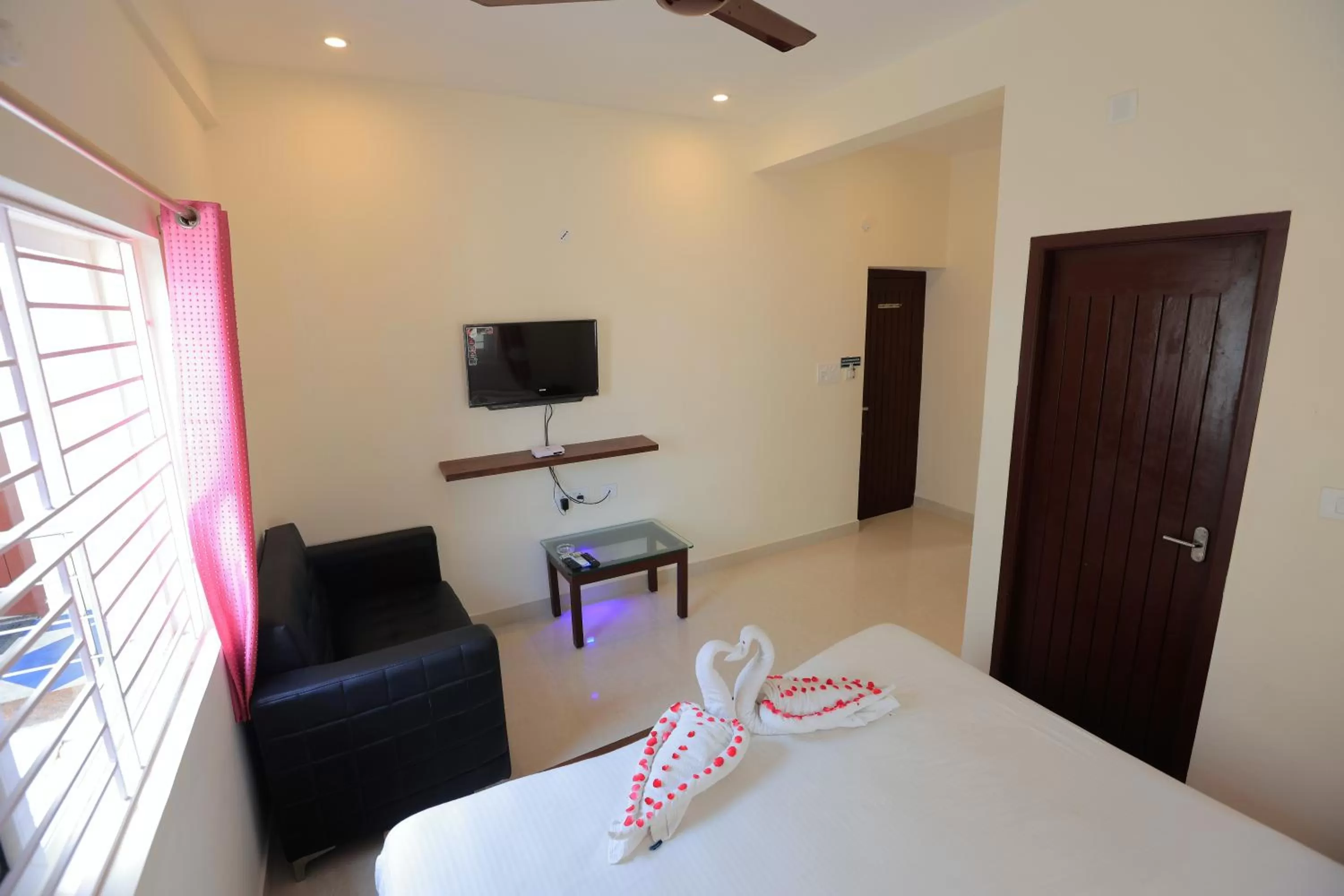 Bedroom, Bed in Thiru Pavilion Retreat