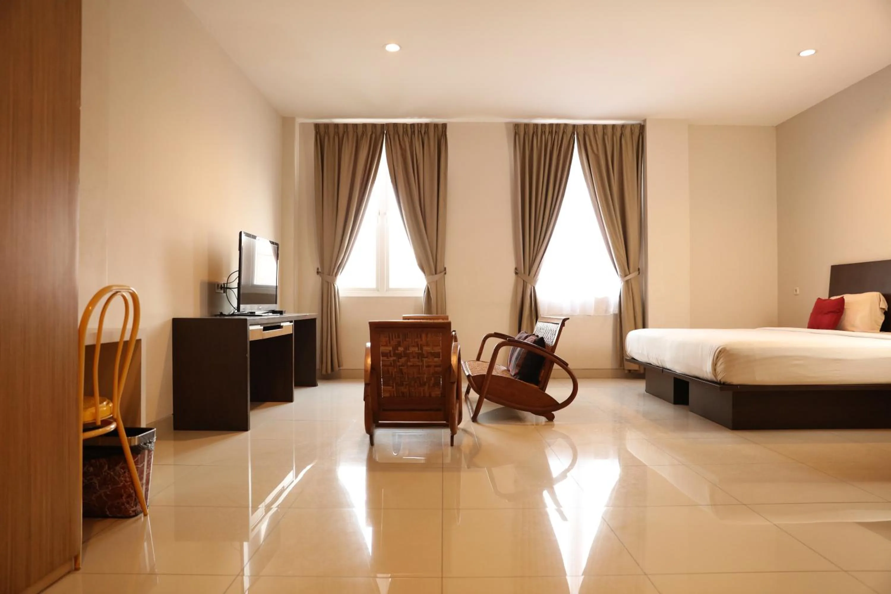 Photo of the whole room in Bale Ocasa by Behomy