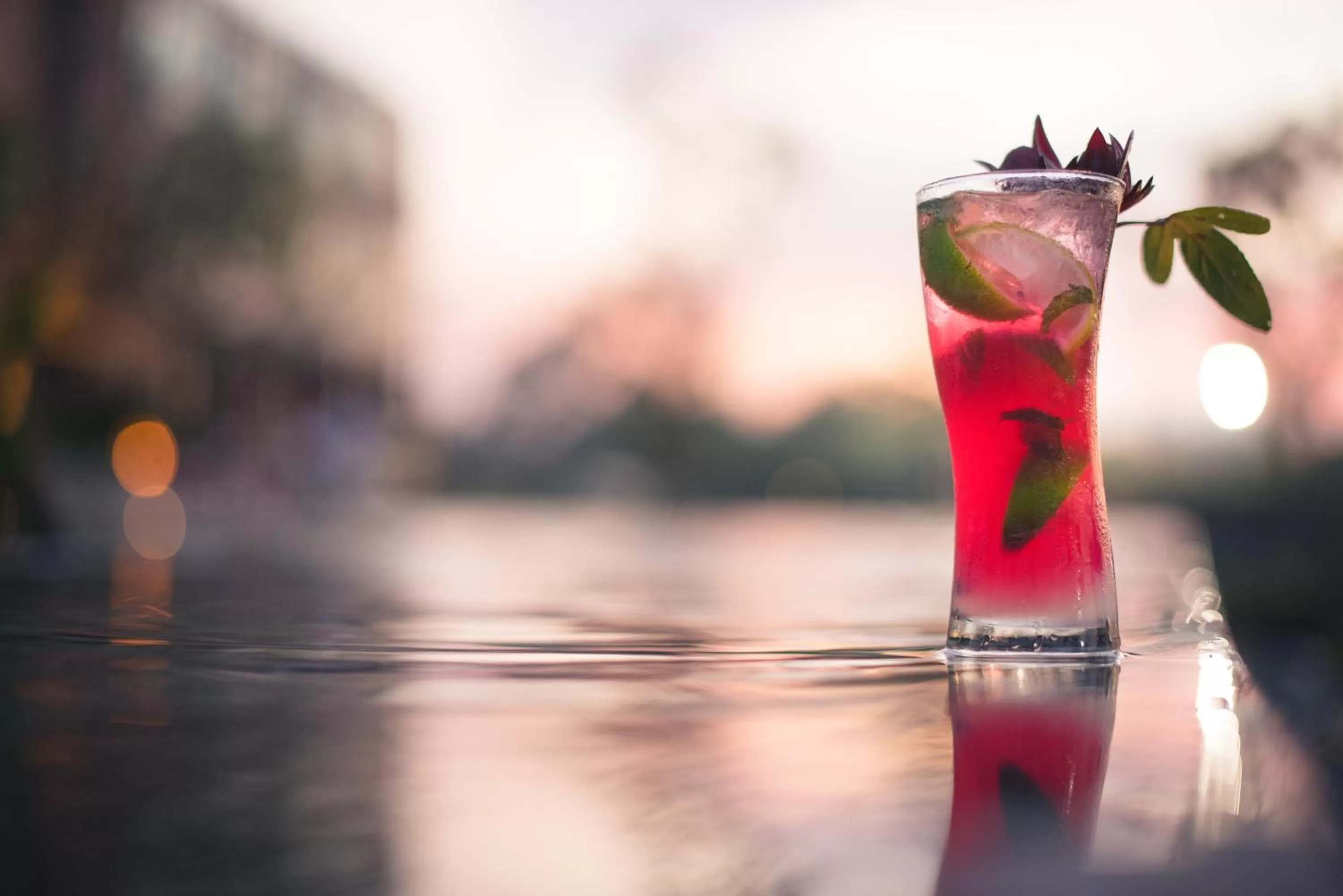 Drinks in North Hill City Resort