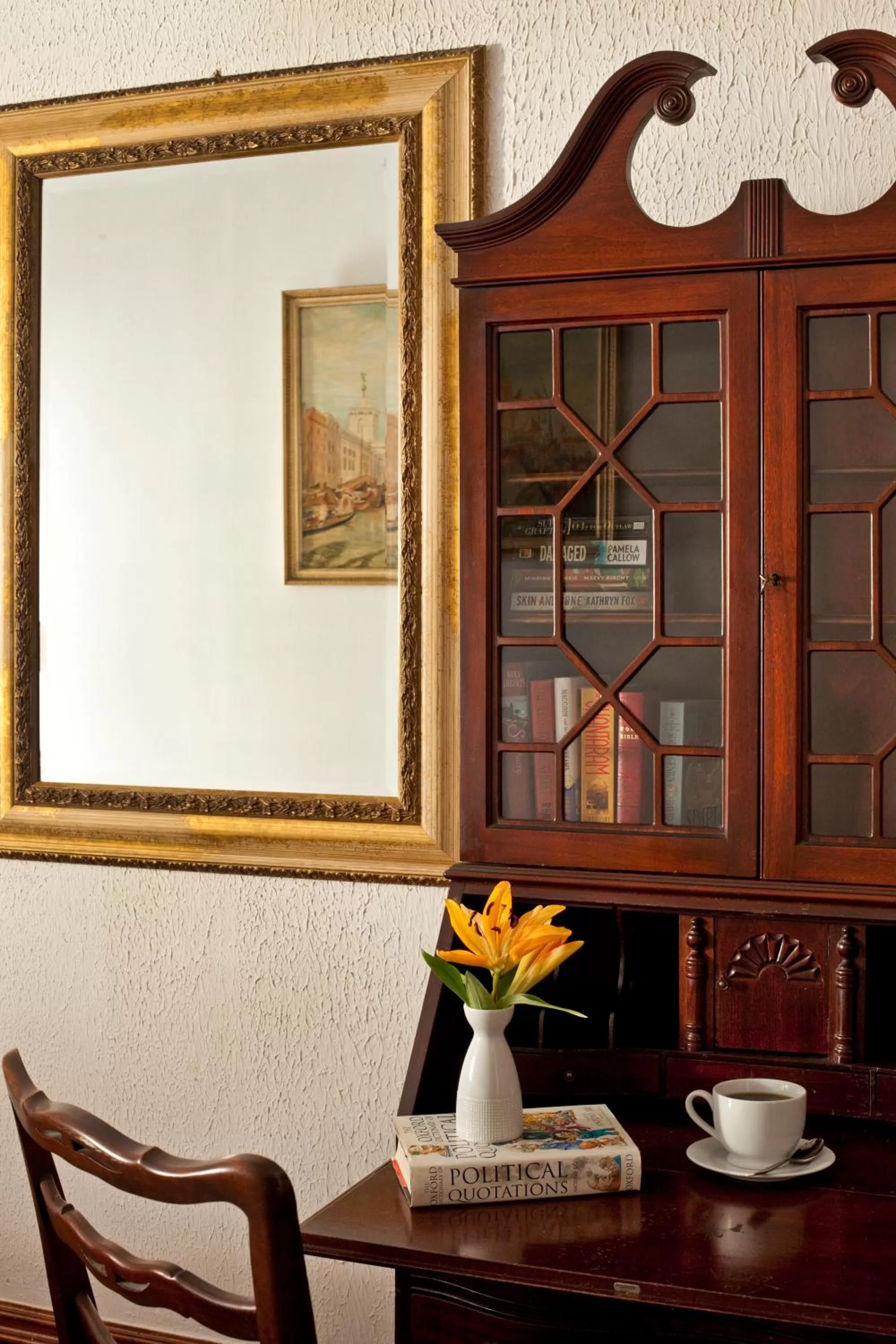 Seating area in American Guest House, a Washington DC Bed and Breakfast