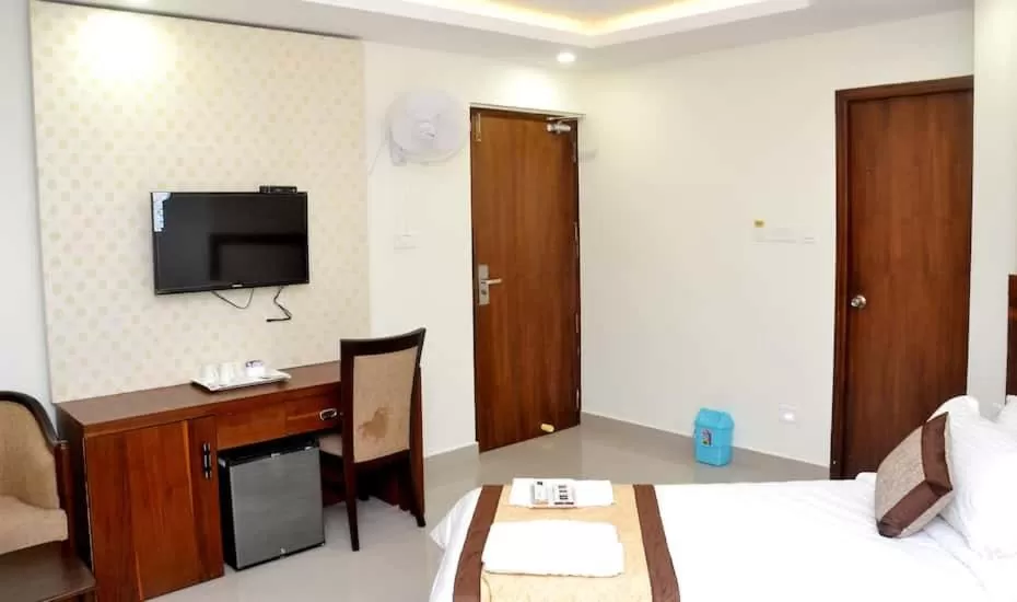 Rotano Glitz Inn - Glitz Inn Calicut