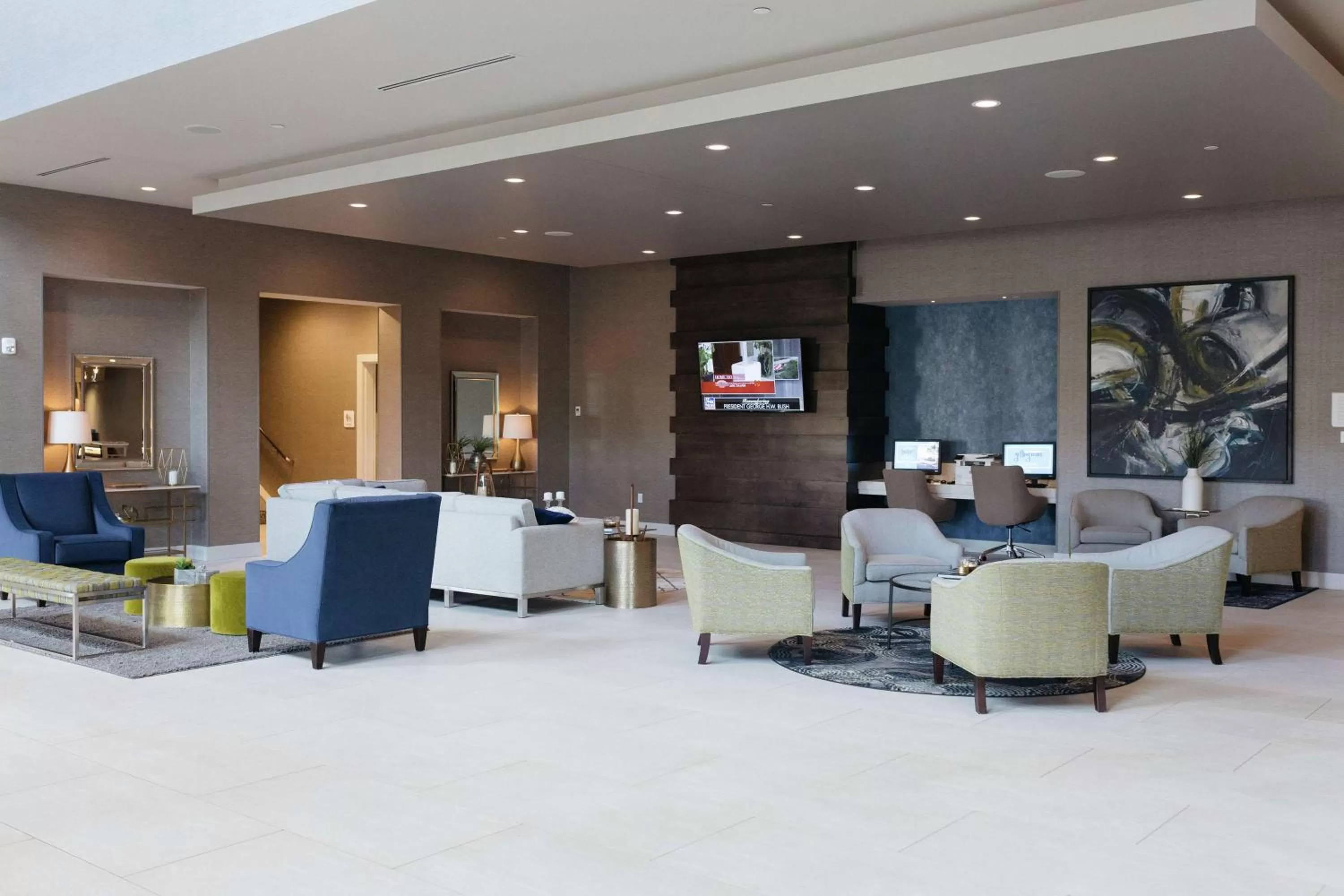 Lobby or reception in Hilton Garden Inn Madison Sun Prairie