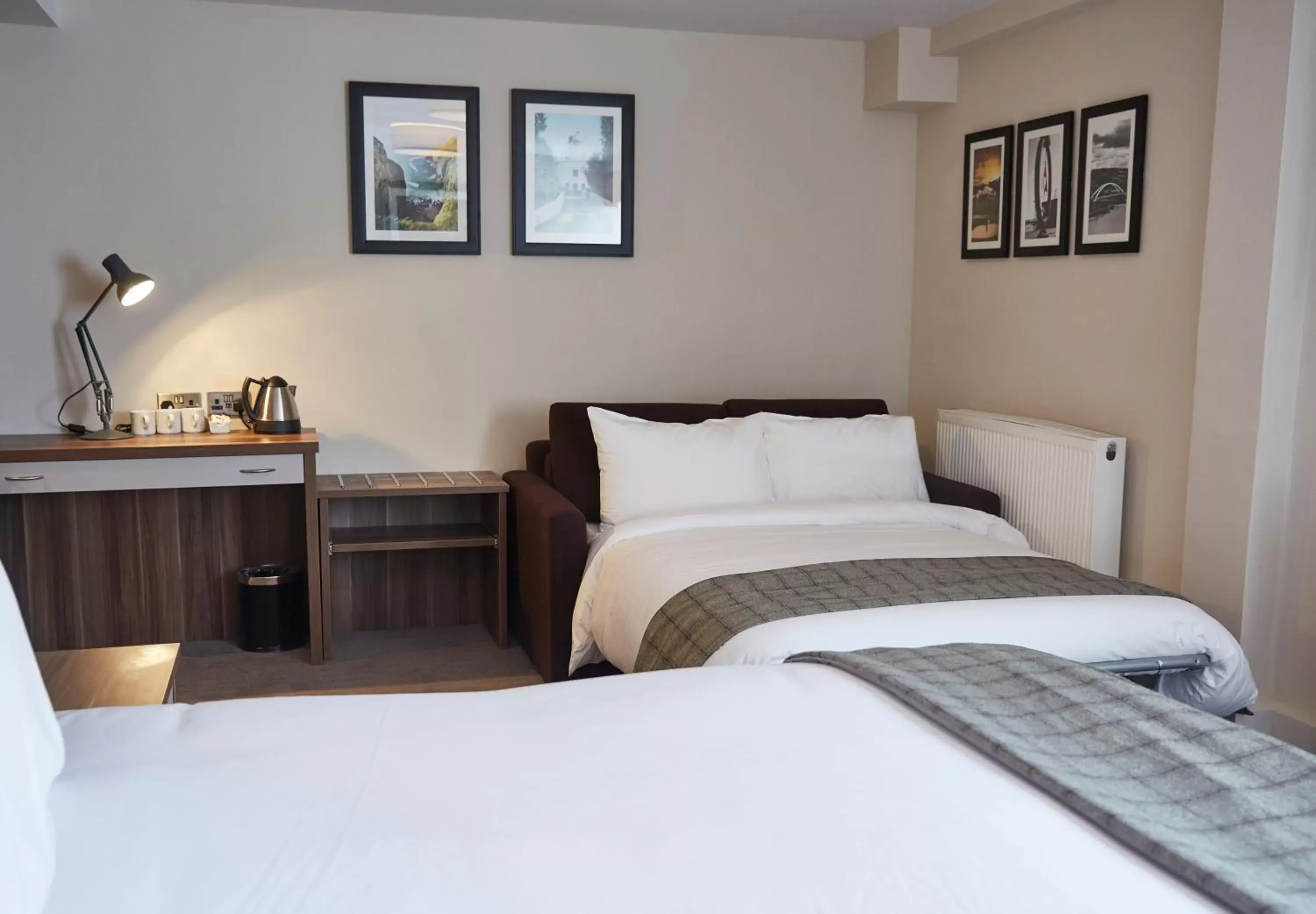 Family Room in New Inn by Greene King Inns Family Room in New Inn by Greene King Inns