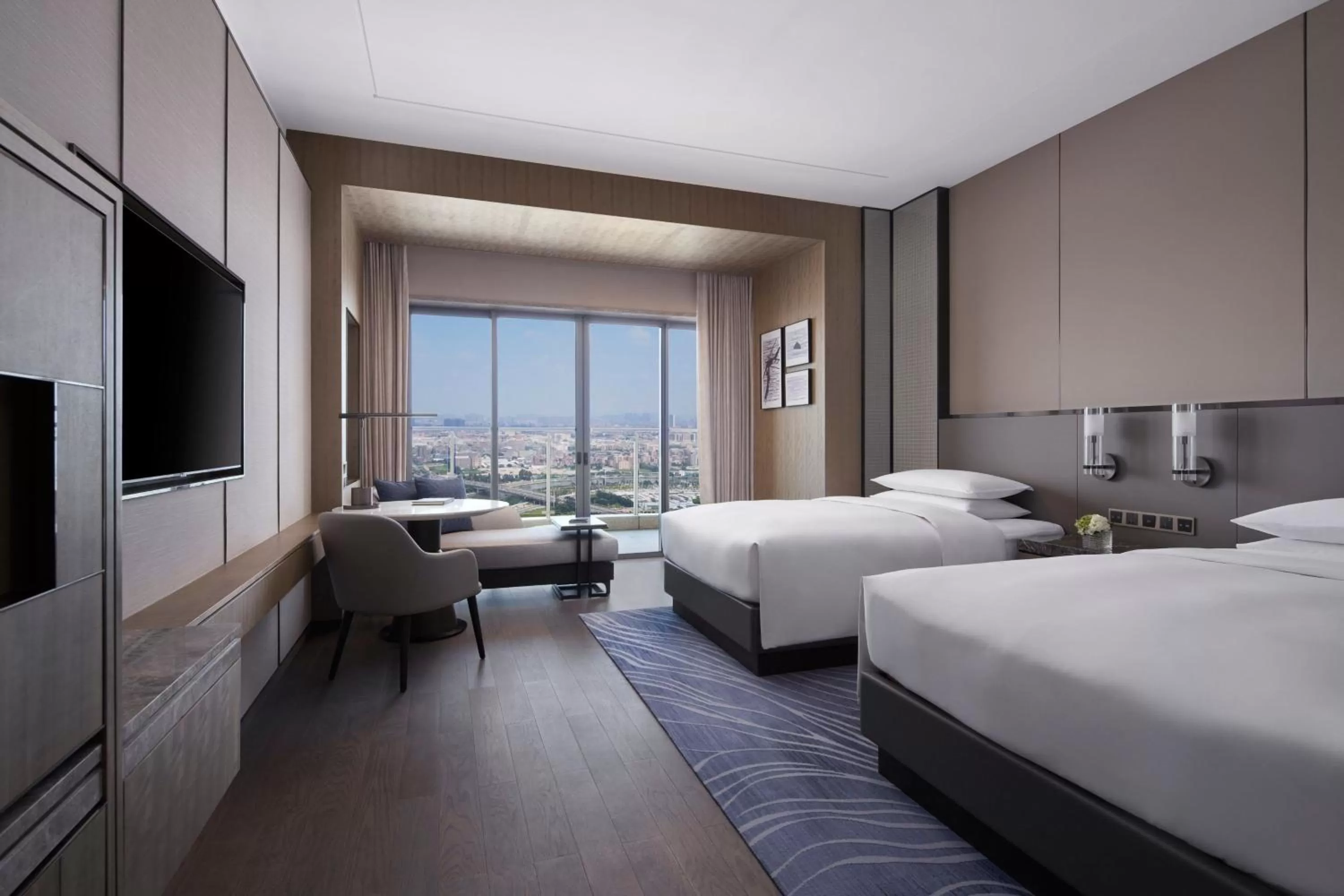 Bedroom, Bed in Foshan Marriott Hotel