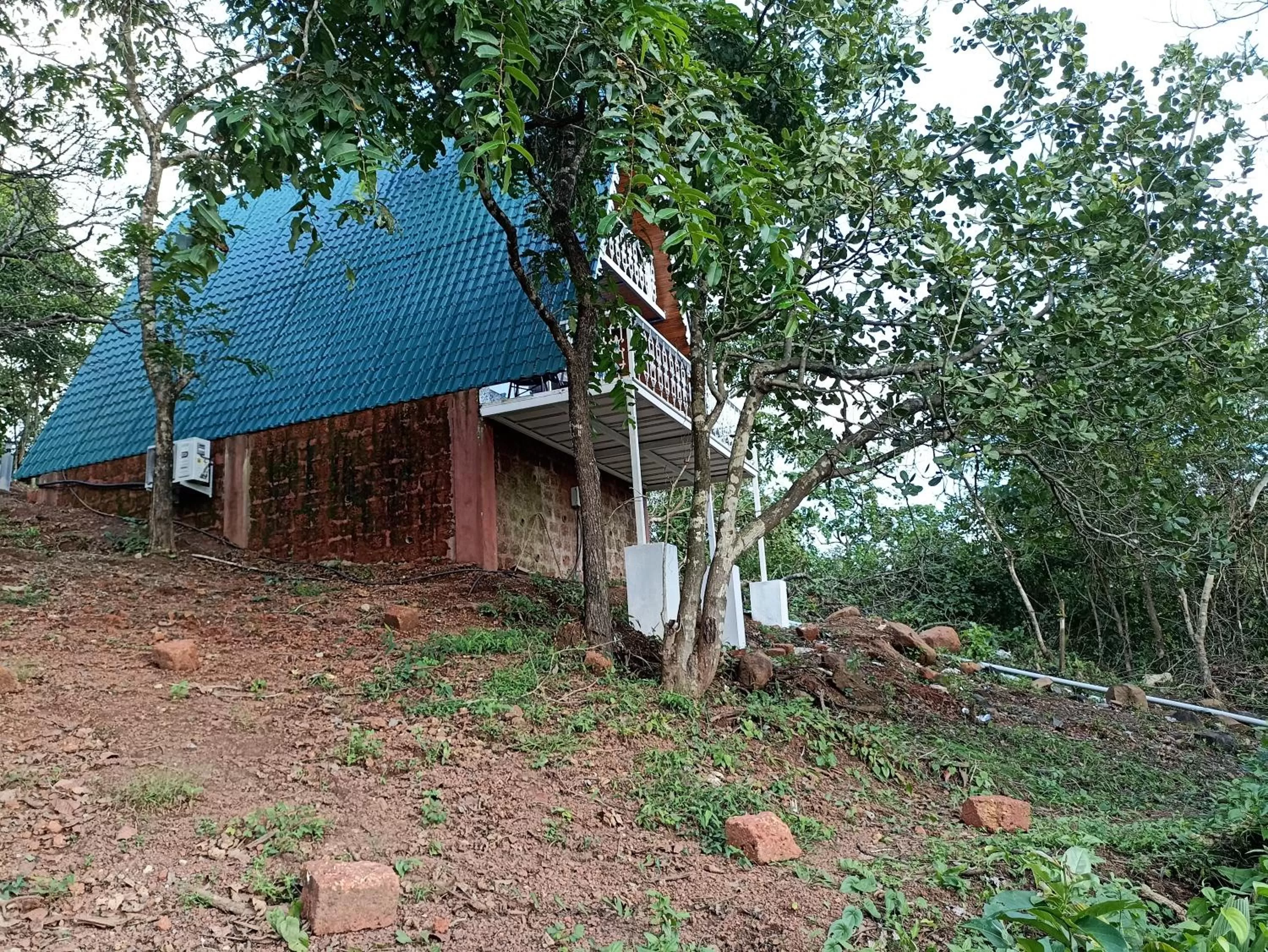 Property building in Porsu