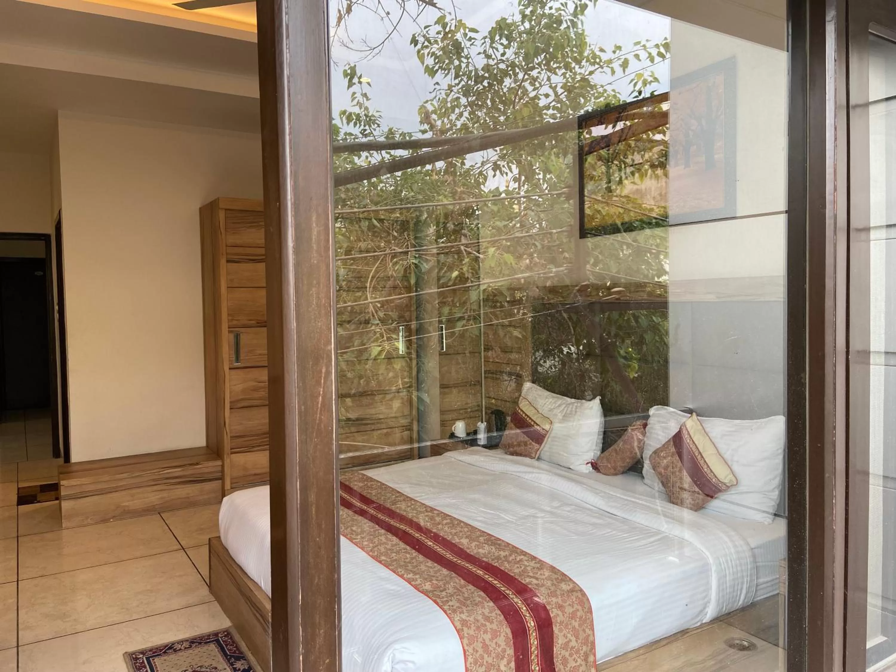 Bedroom, Bed in Hotel Exotic - 5 min walk from Golden Temple