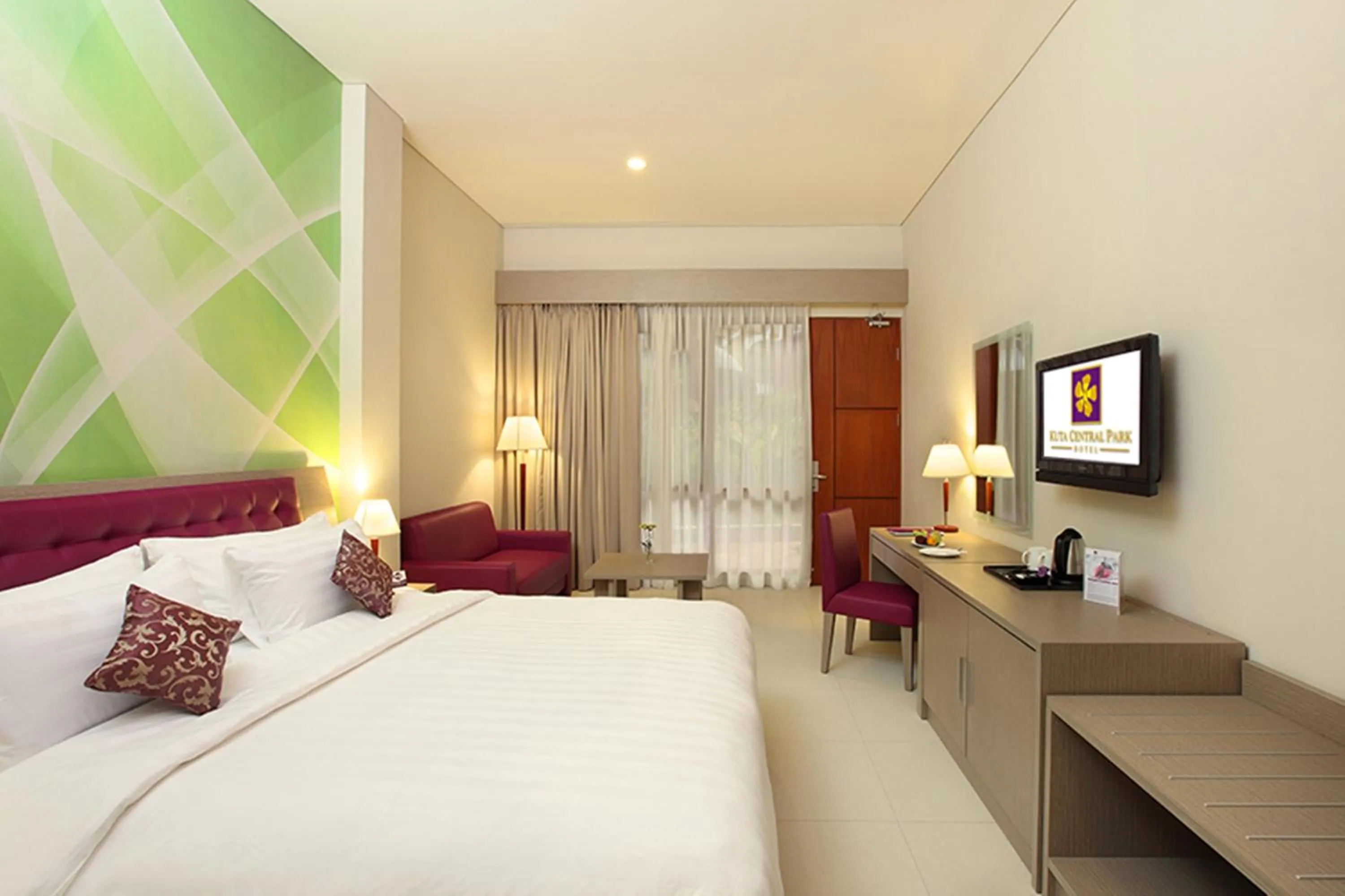 Photo of the whole room, Bed in Kuta Central Park Hotel