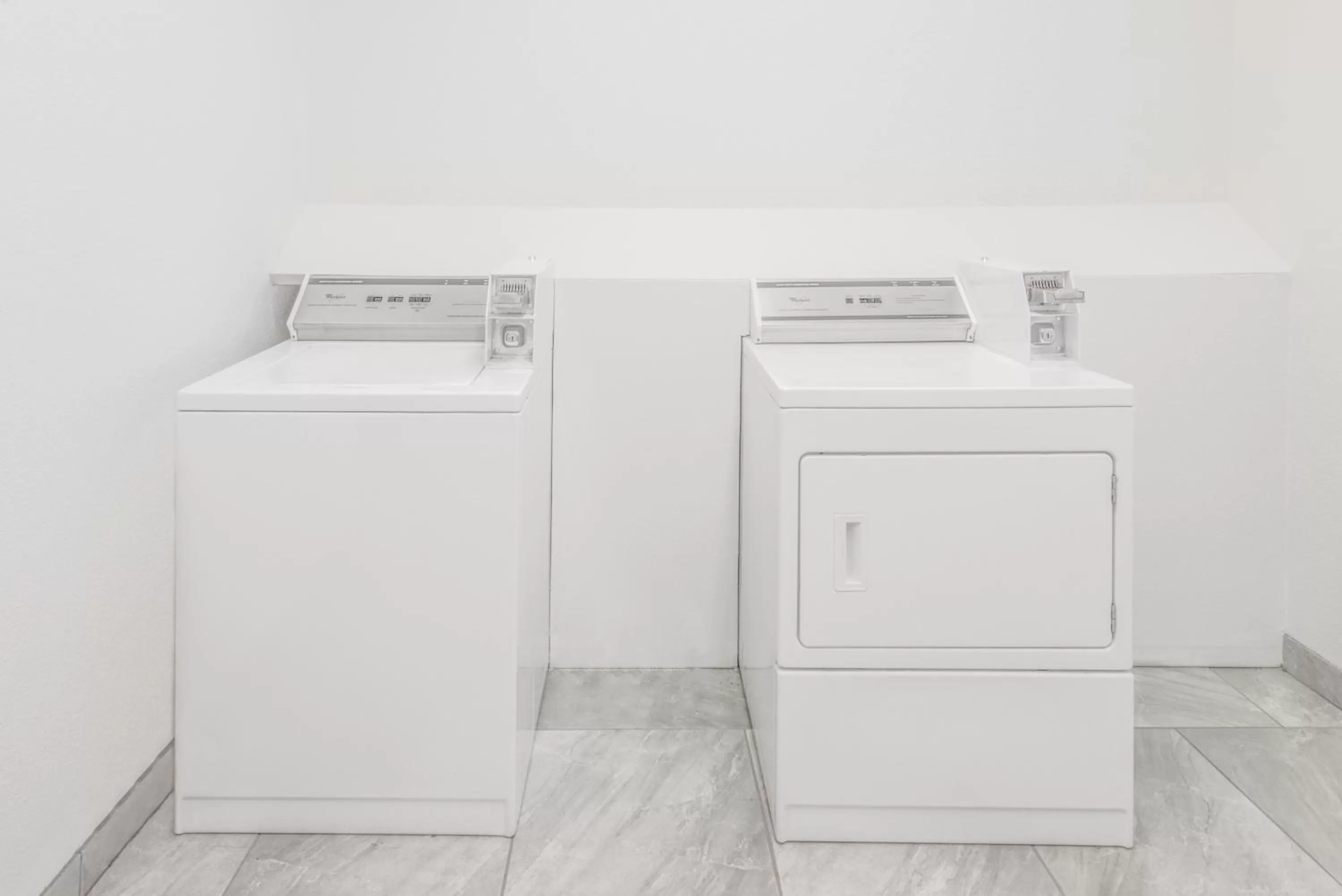 Area and facilities in Baymont by Wyndham Pearsall