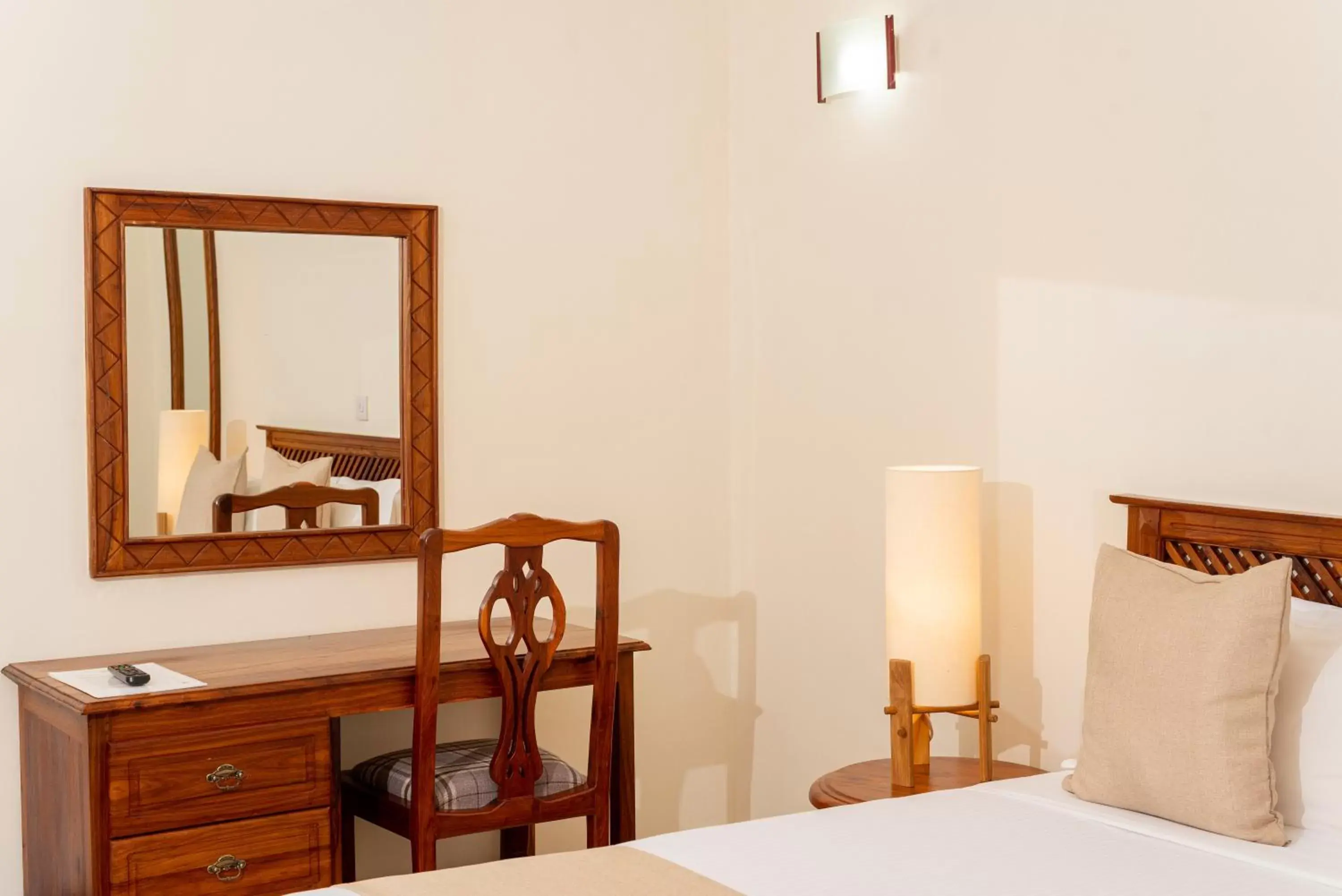 Deluxe Single Room - single occupancy in Forest Hill Hotel Deluxe Single Room - single occupancy in Forest Hill Hotel