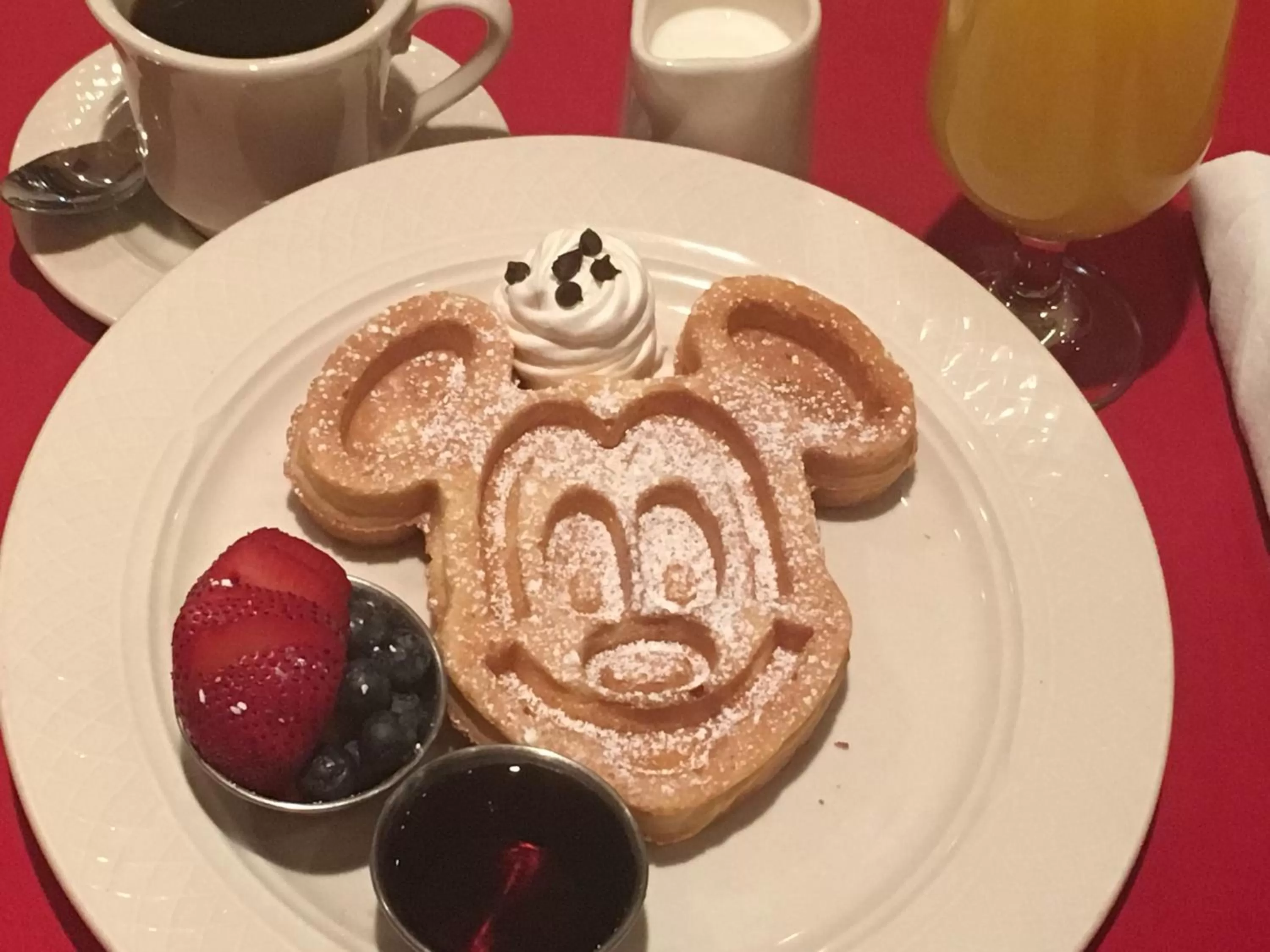 Continental breakfast in Wyndham Garden Lake Buena Vista – Disney Springs® Area