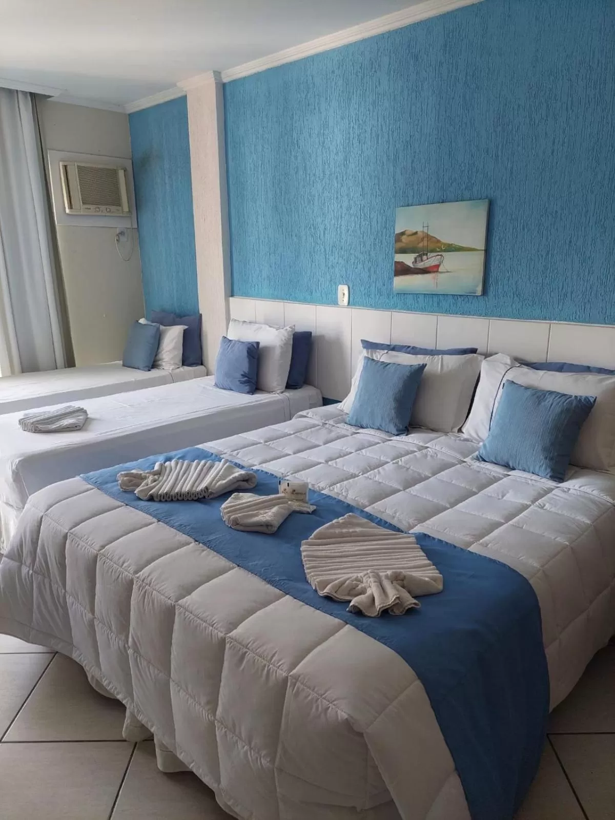 Bed in Acrópolis Marina Hotel