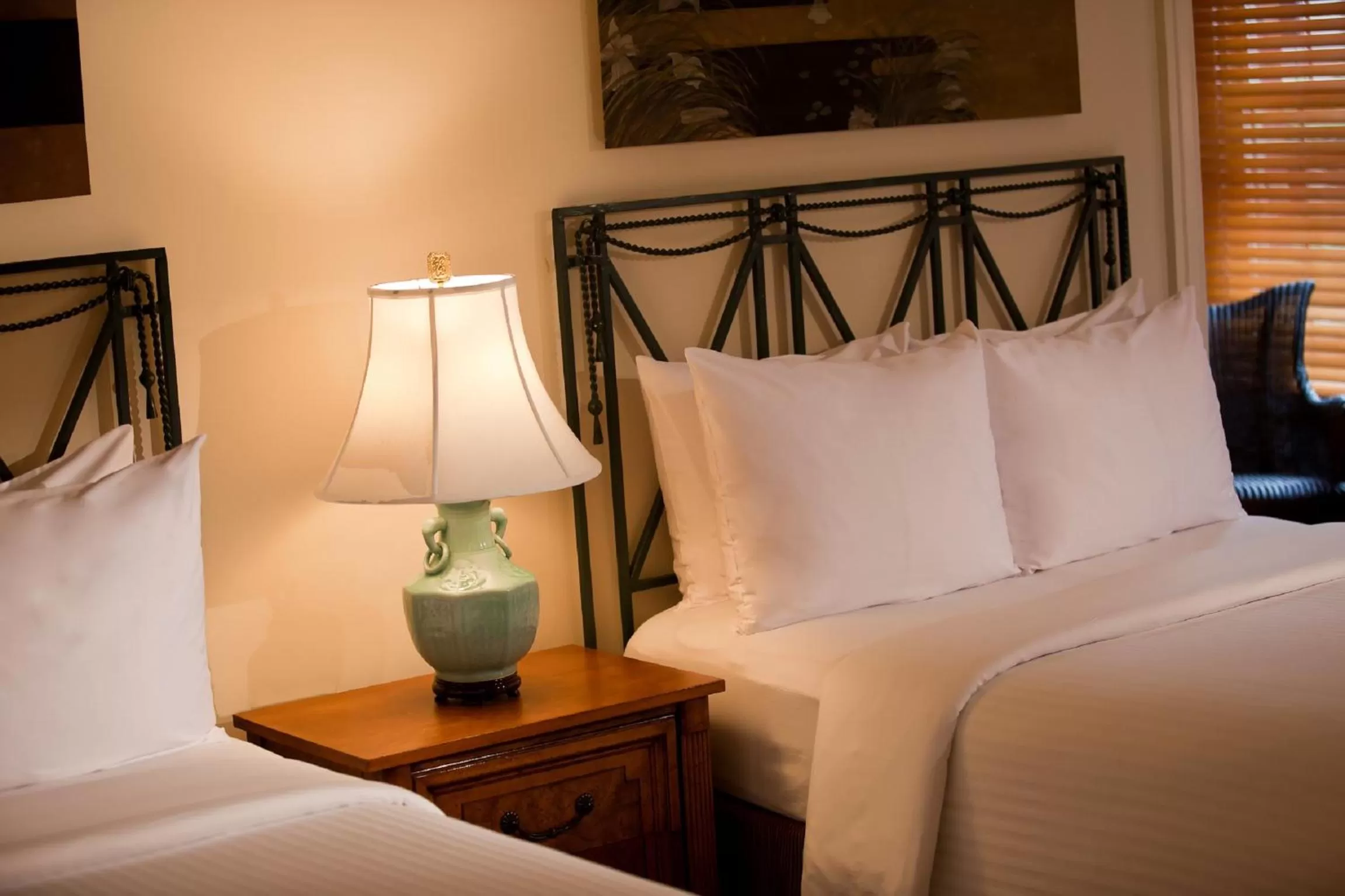 Bed in Hotel Lombardy