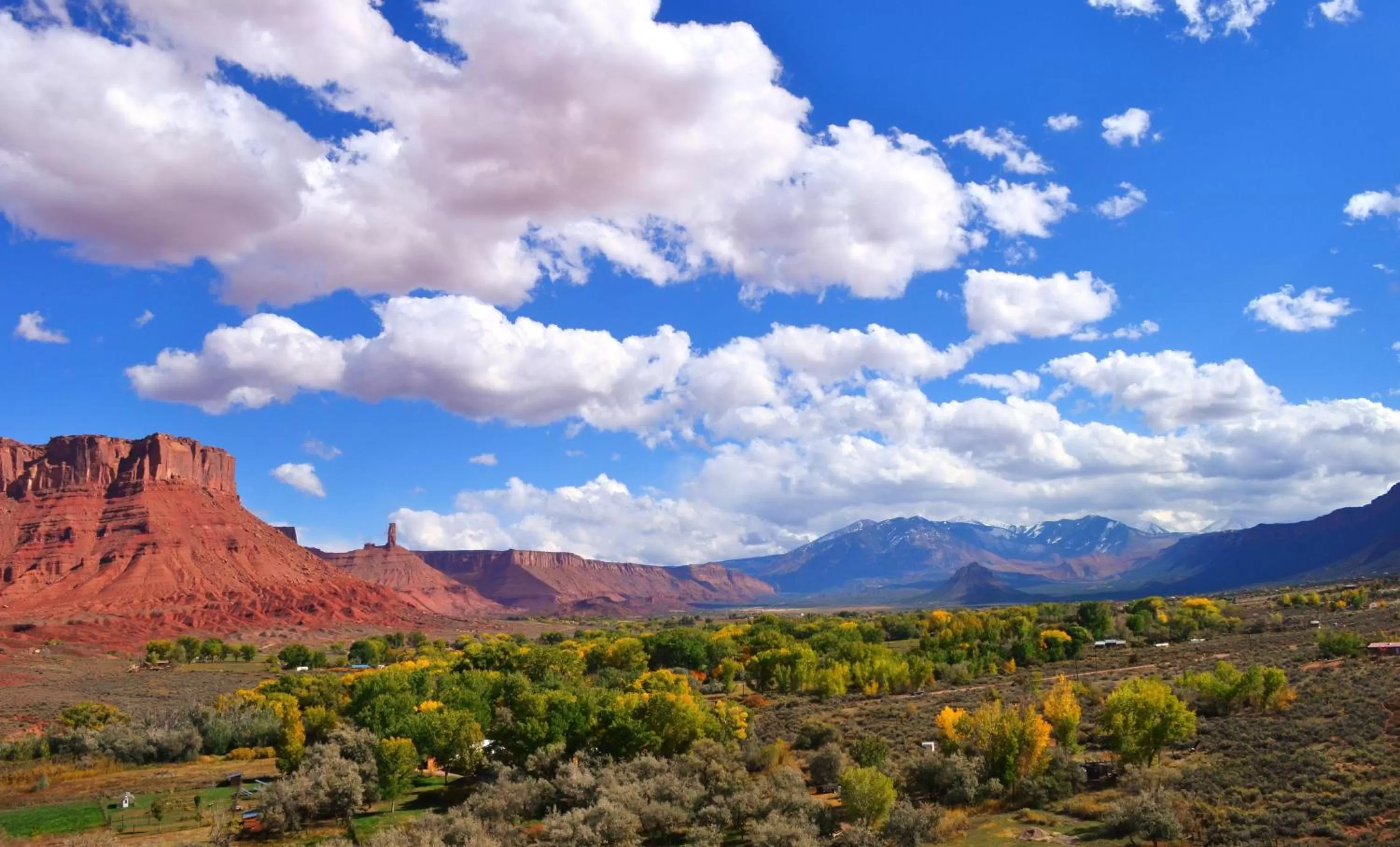 Natural Landscape in Castle Valley Inn
