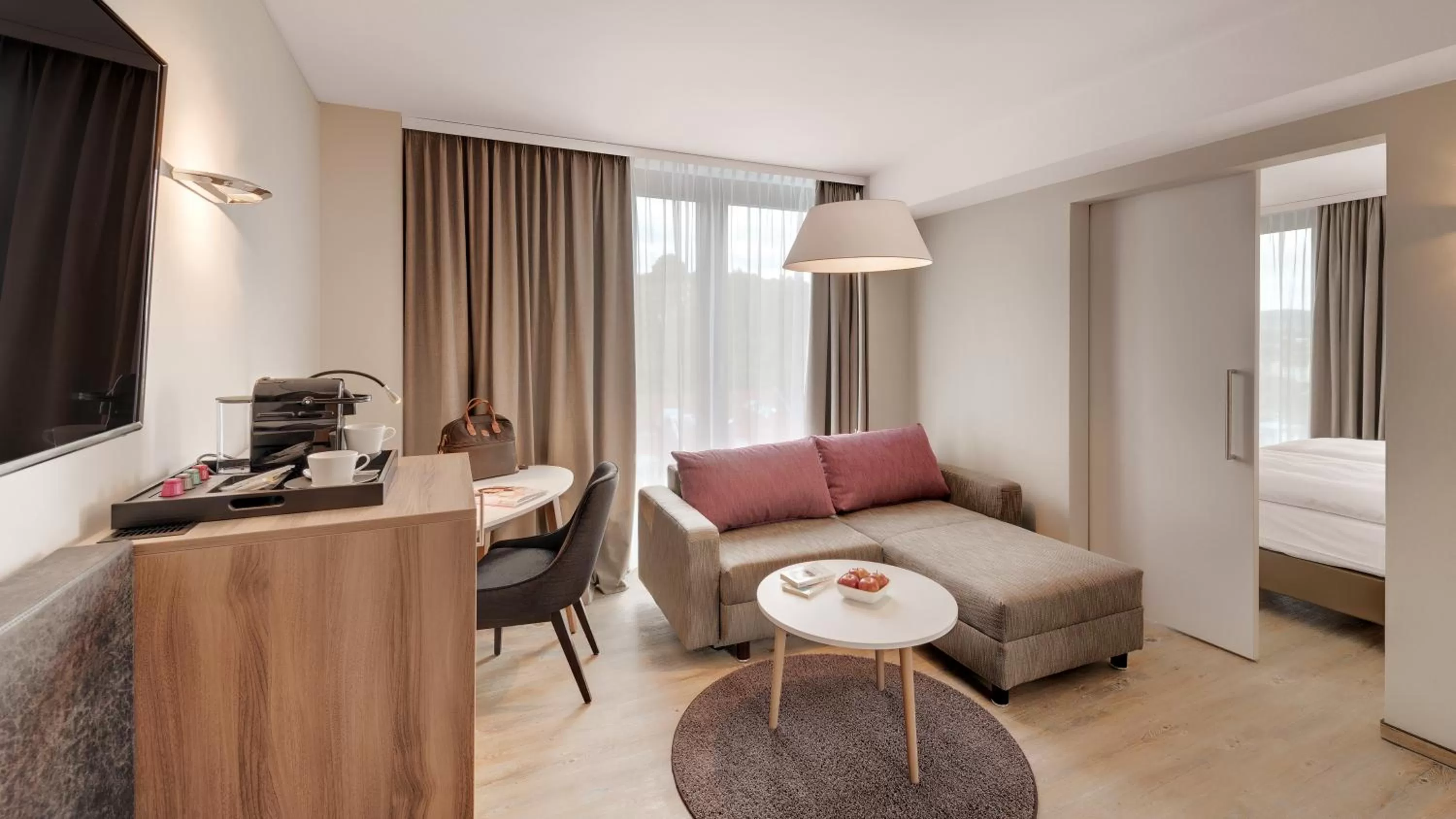 TV and multimedia, Bed in Hotel Stadt Lörrach