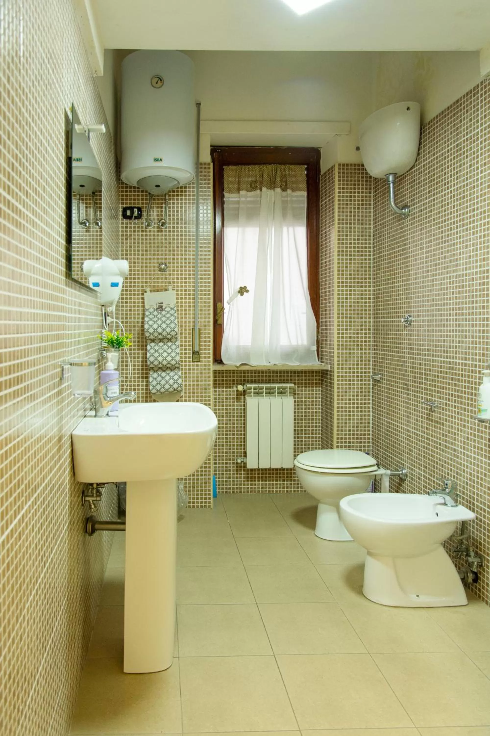 Bathroom in Stazione Centrale B&B