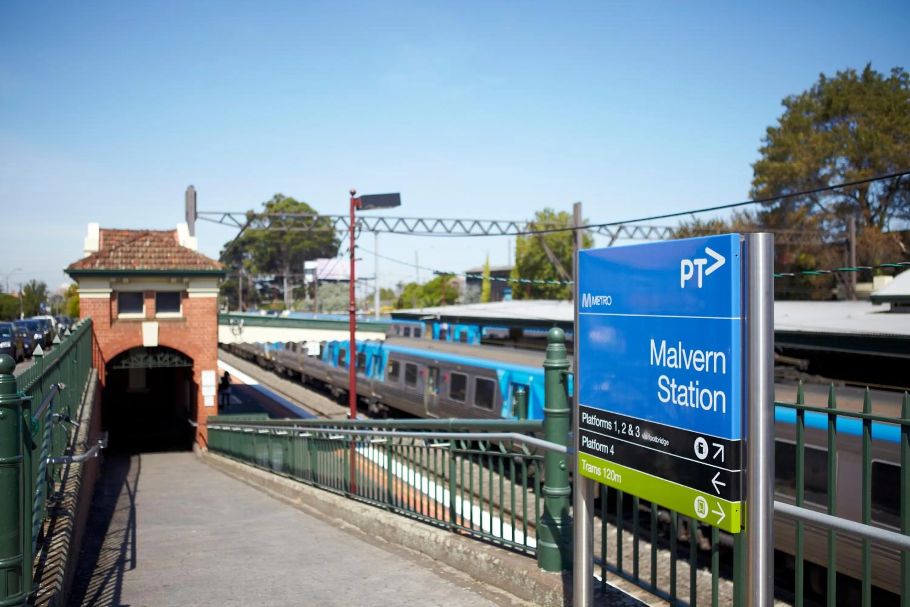 Street view in The Sebel Melbourne Malvern