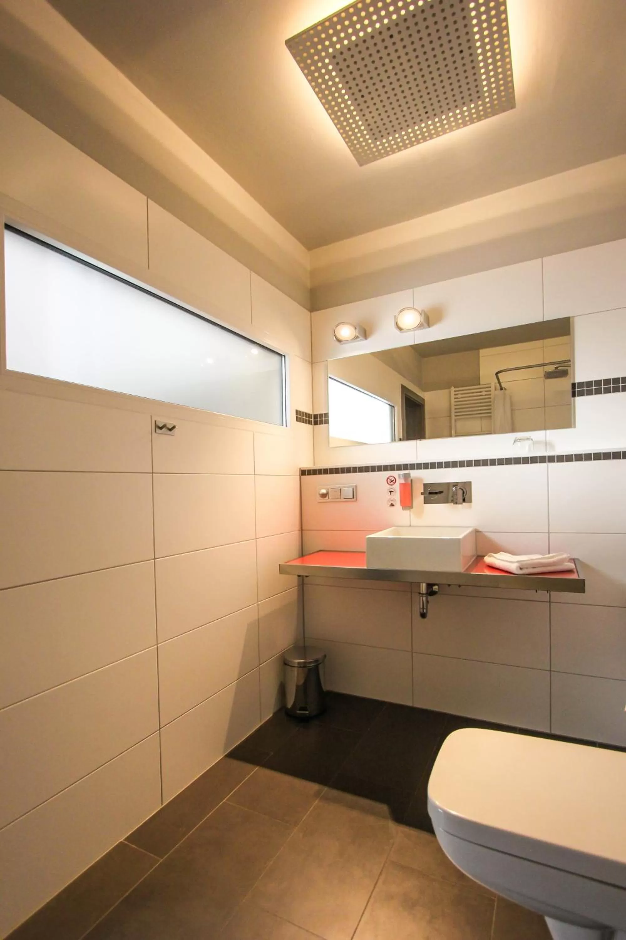 Bathroom in SOLEWERK Hotel