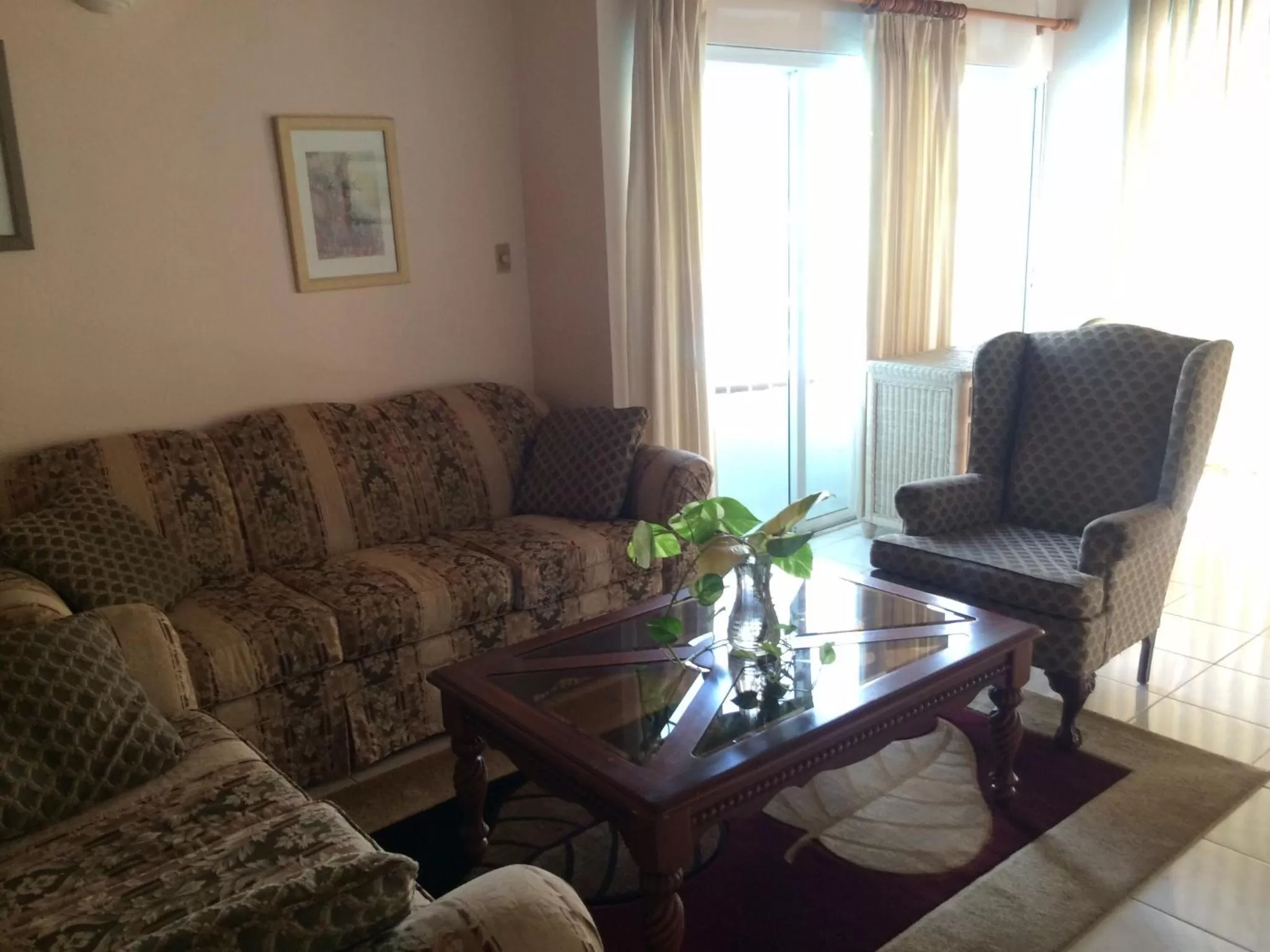 Living room in Fort Burt Hotel