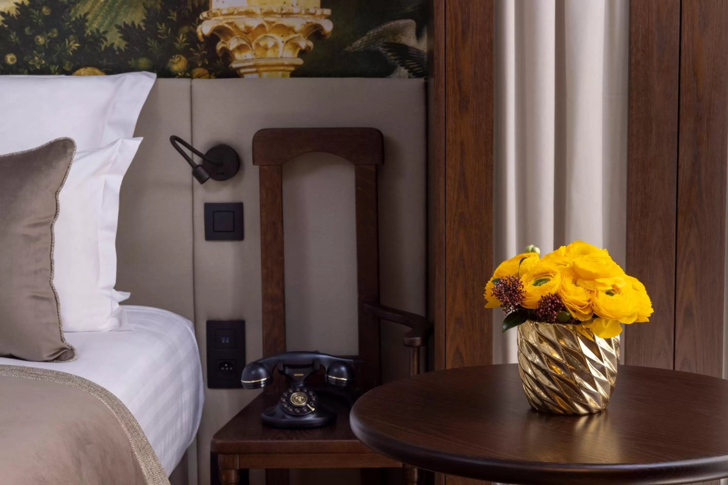 Bedroom, Bed in Hôtel Vinci Due & Spa