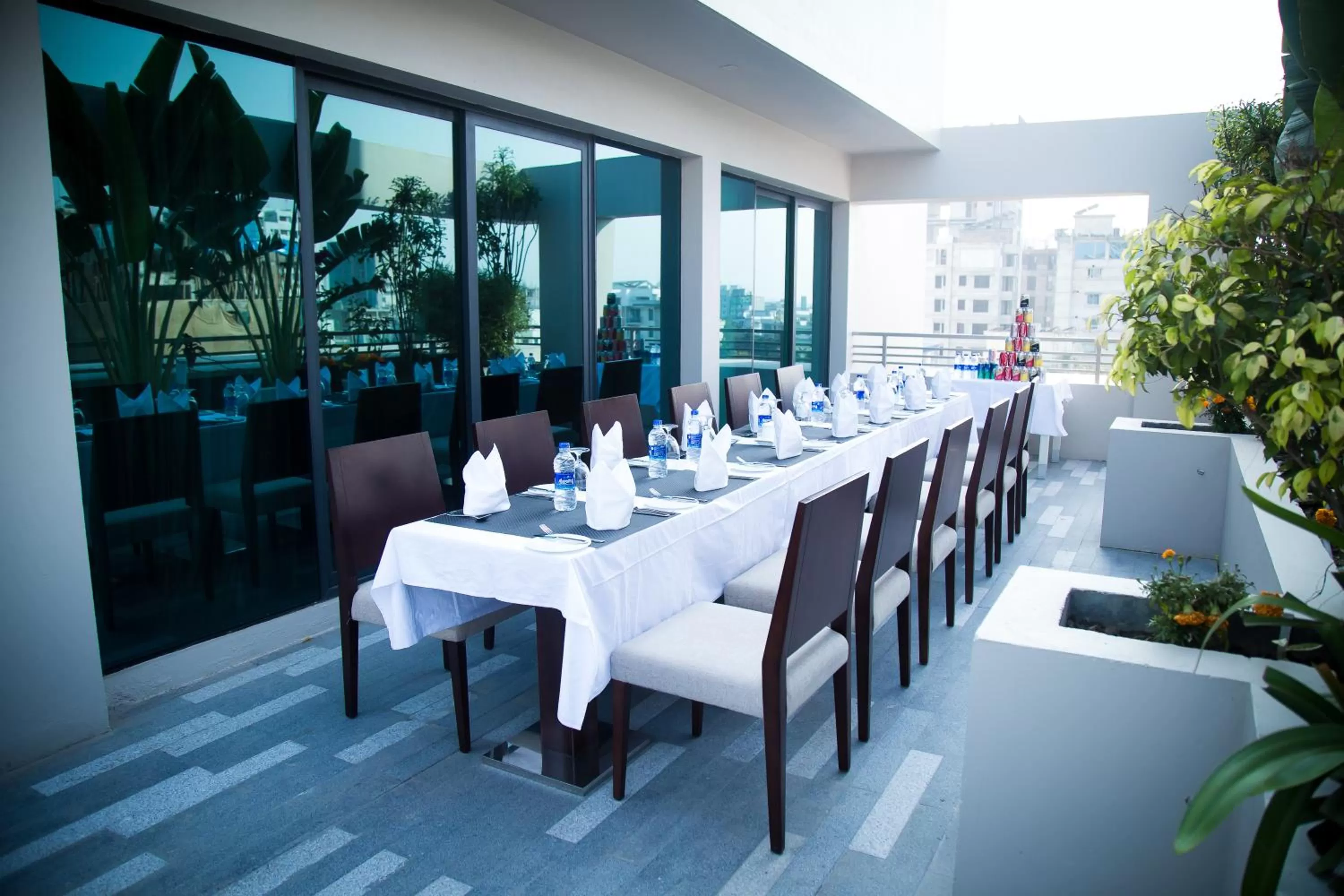 Patio in Lakeshore Banani