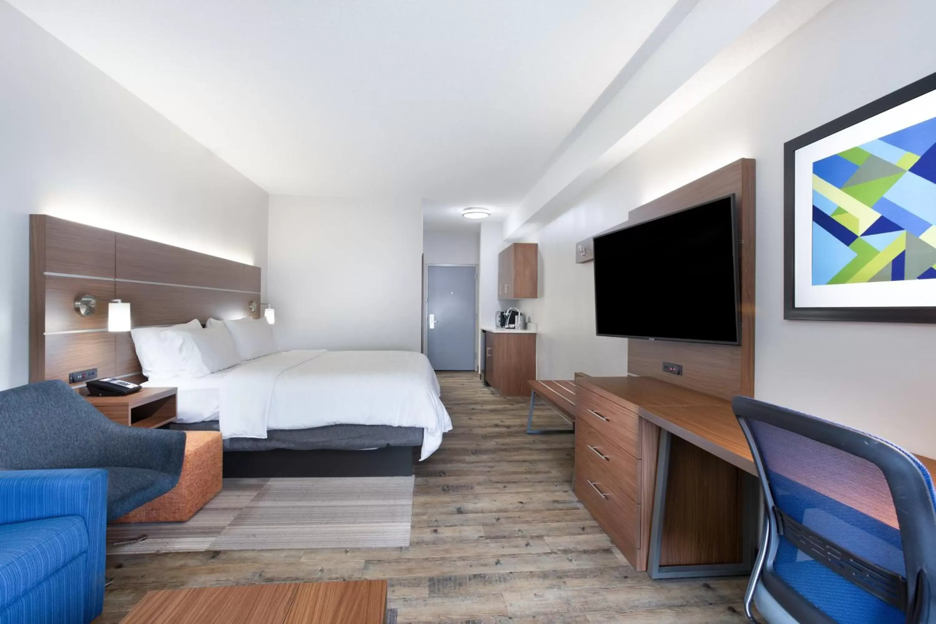 King Suite with Sofa Bed in Holiday Inn Express & Suites - Morehead City by IHG King Suite with Sofa Bed in Holiday Inn Express & Suites - Morehead City by IHG