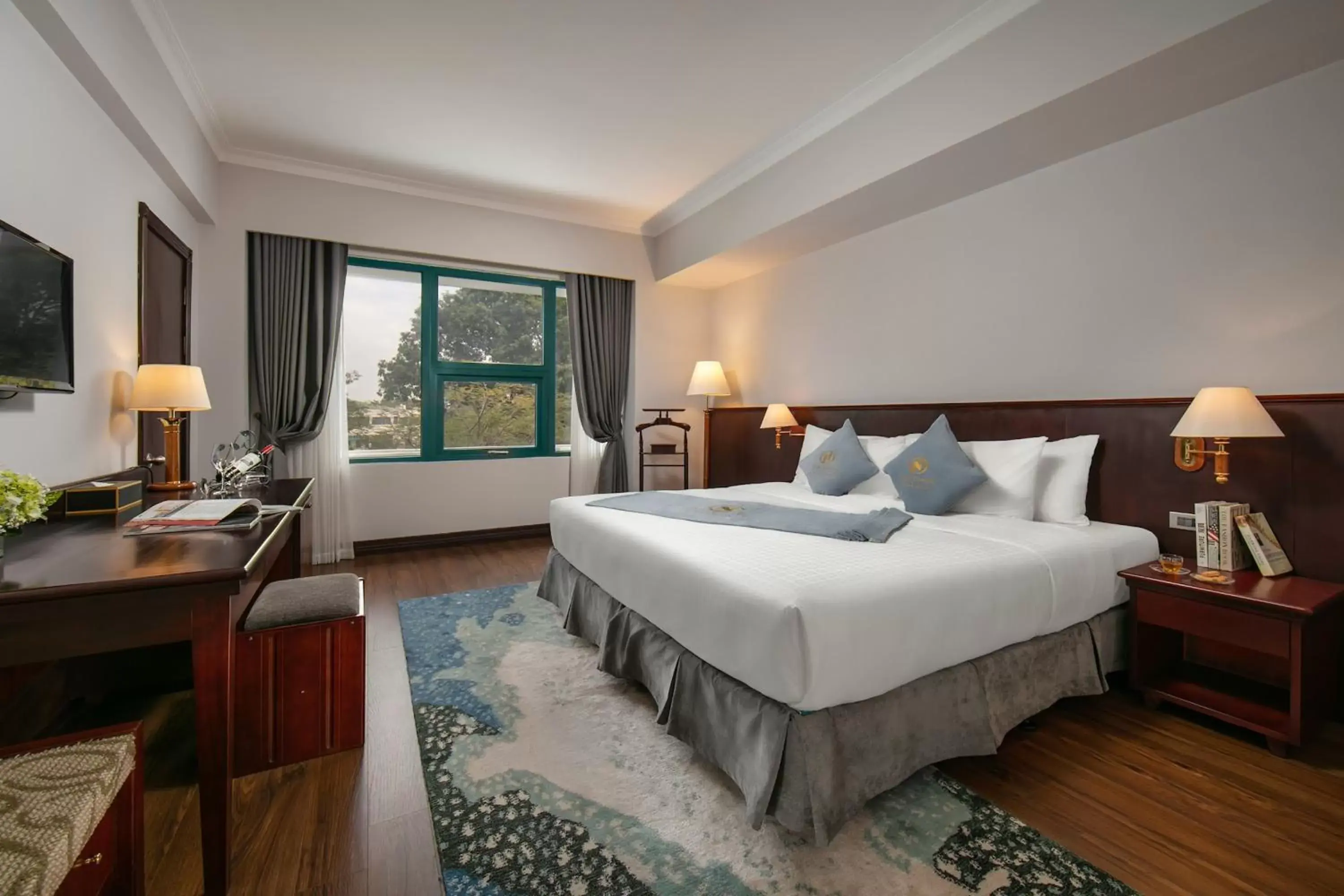 Junior Suite in The Tray Hotel Hai Phong Junior Suite in The Tray Hotel Hai Phong