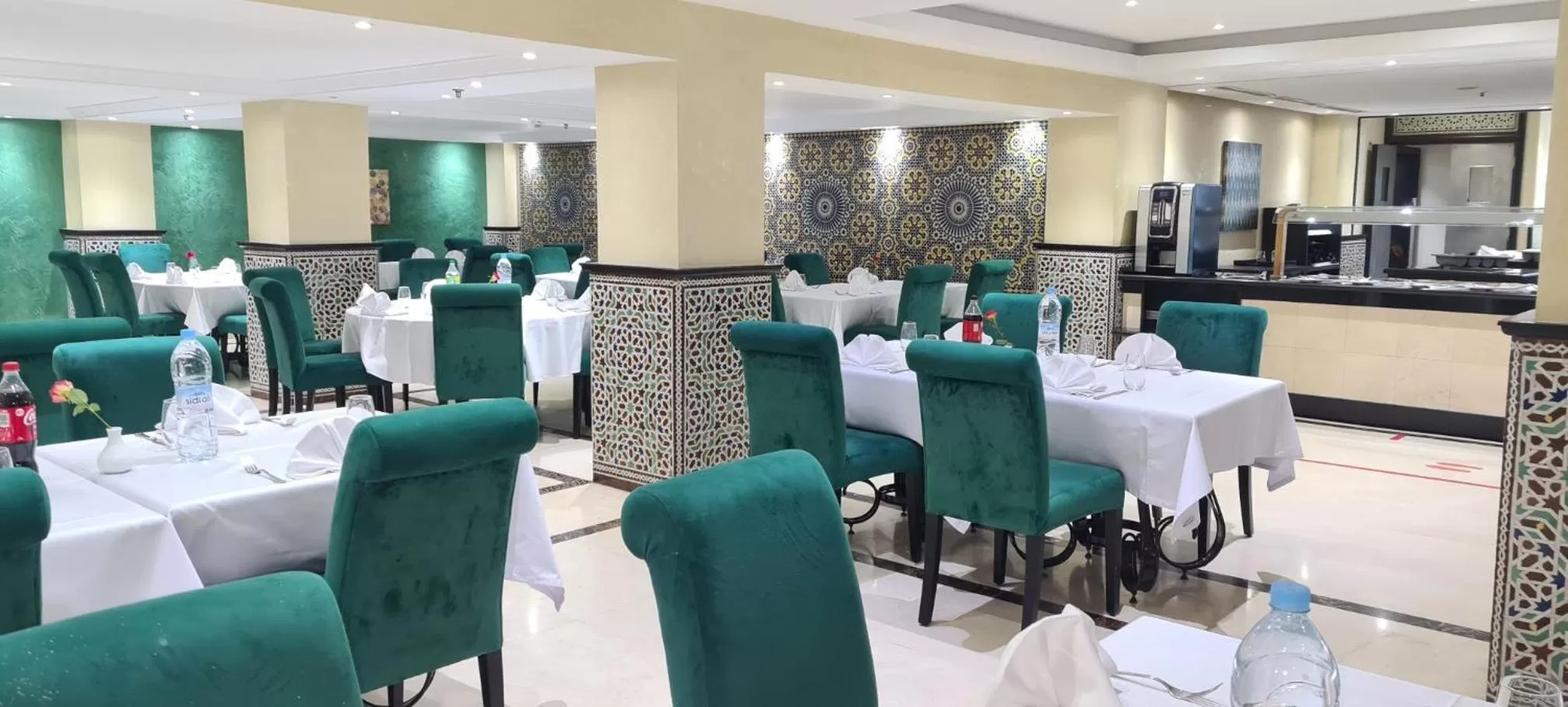 Restaurant/places to eat in Farah Rabat