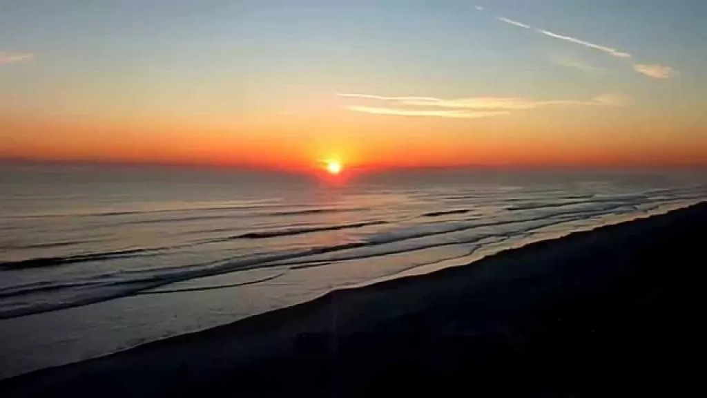 Sunrise in Sea Vista Motel