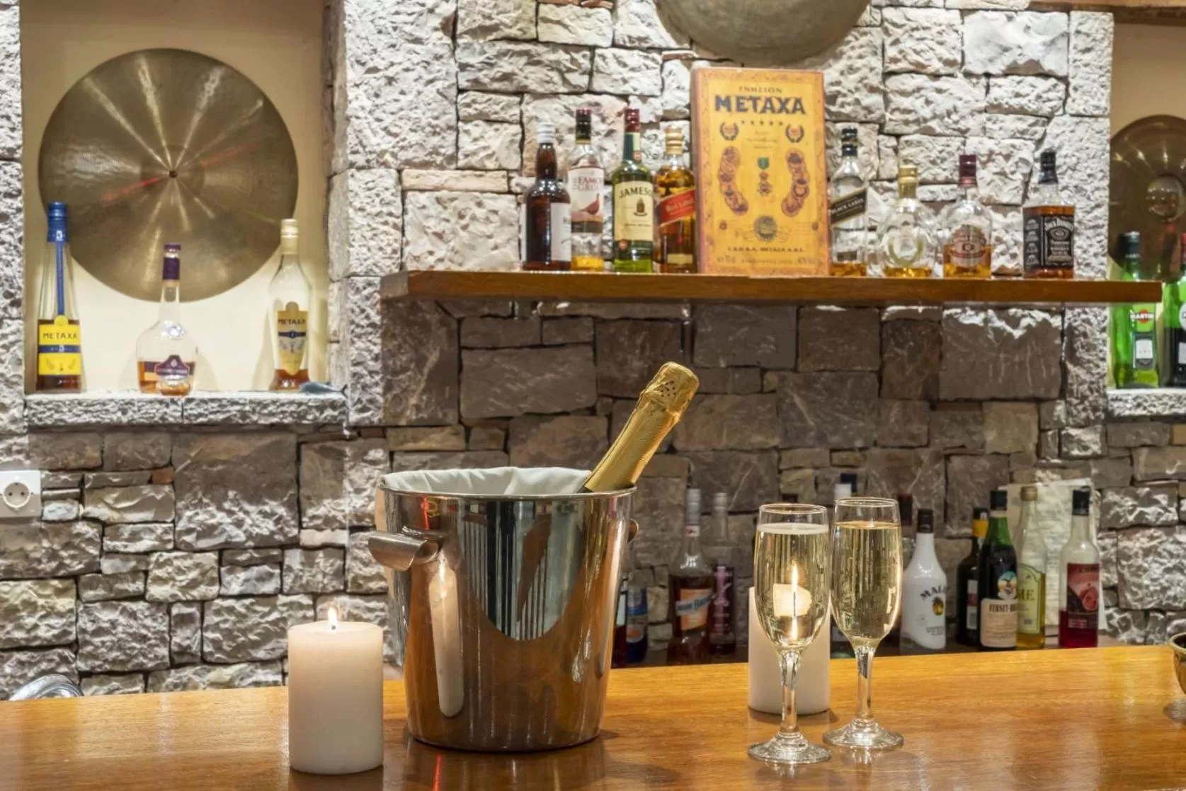 Business facilities in Anemolia Mountain Resort