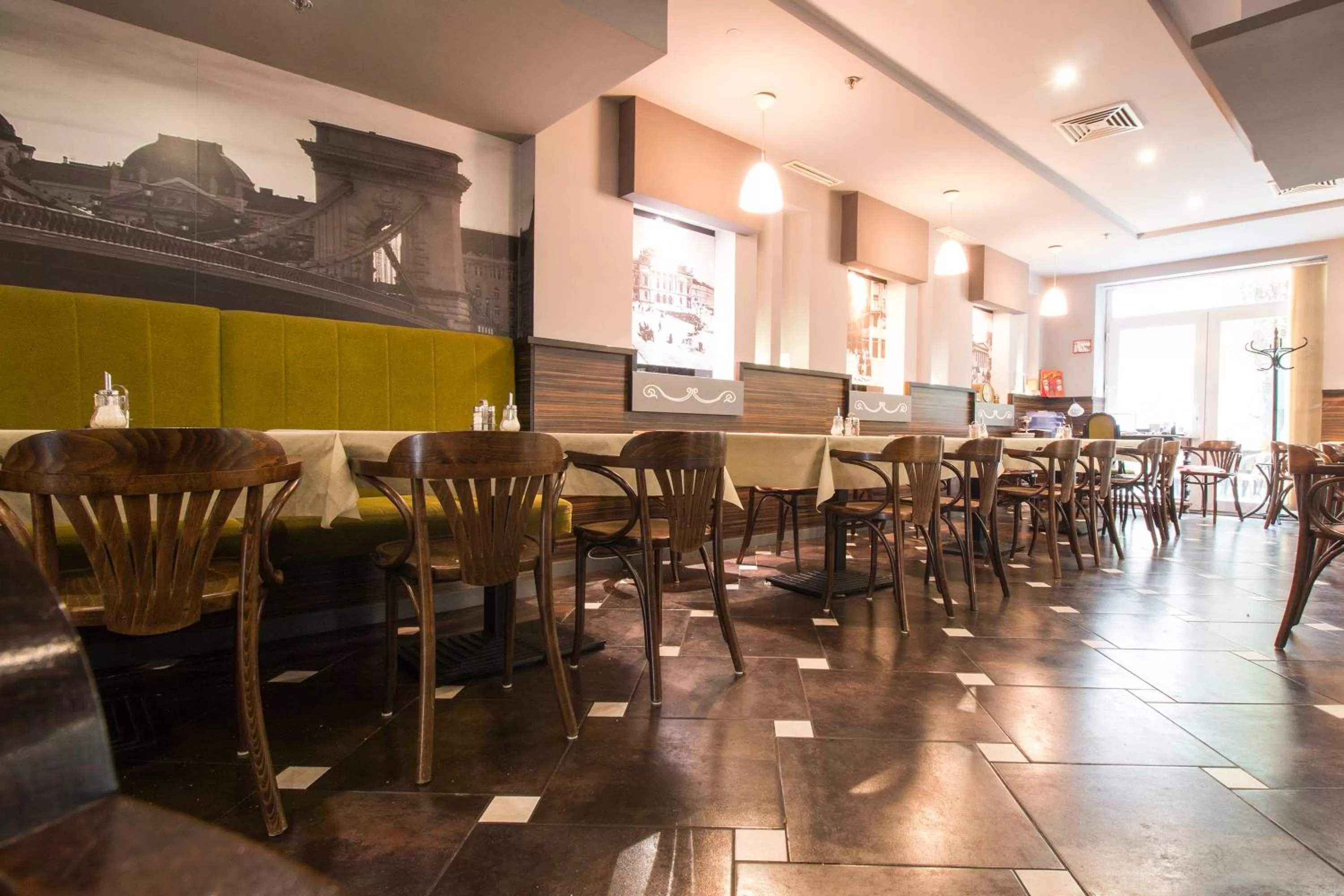 Green Hotel Budapest