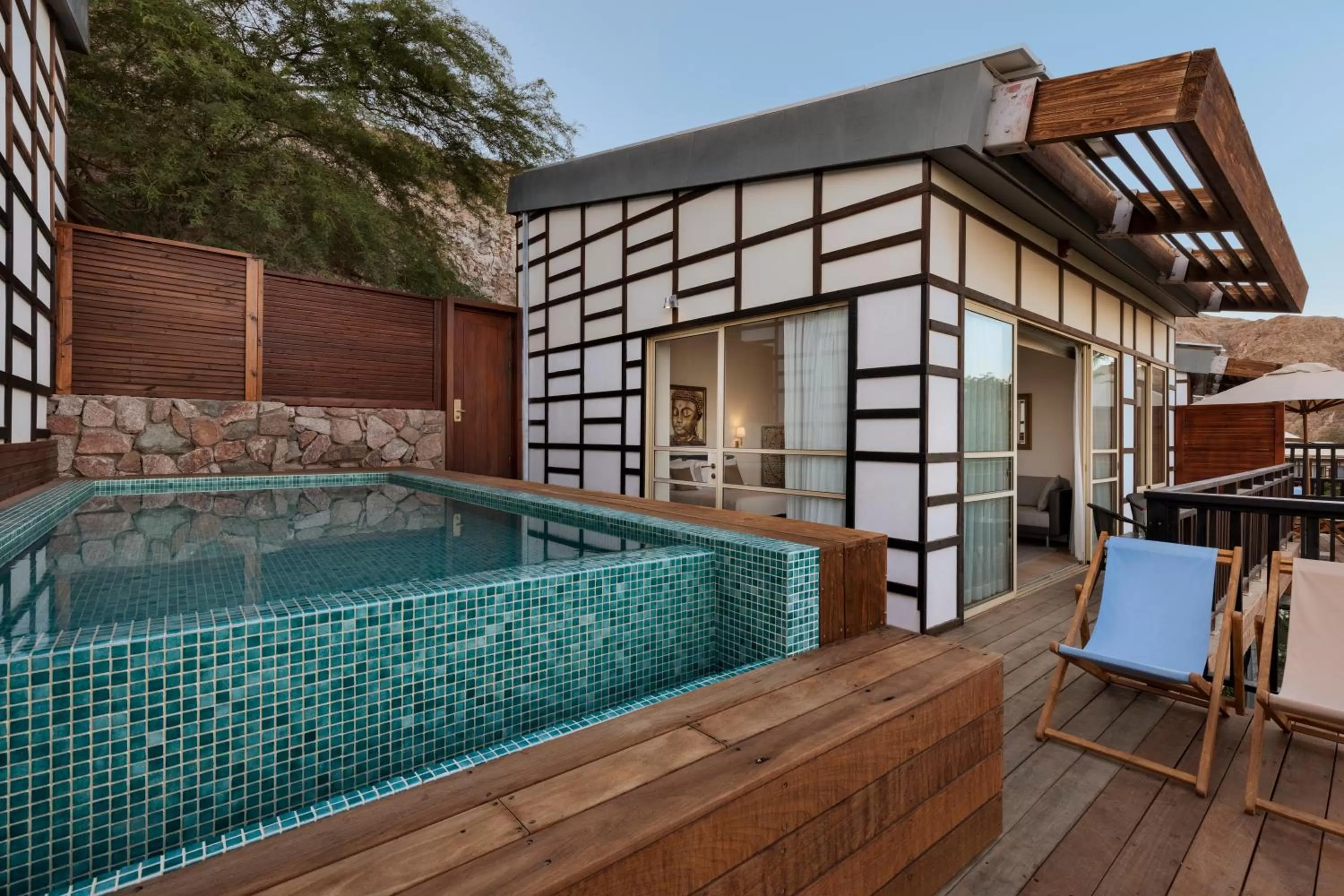 Balcony/Terrace in Herbert Samuel Royal Shangri-La Eilat