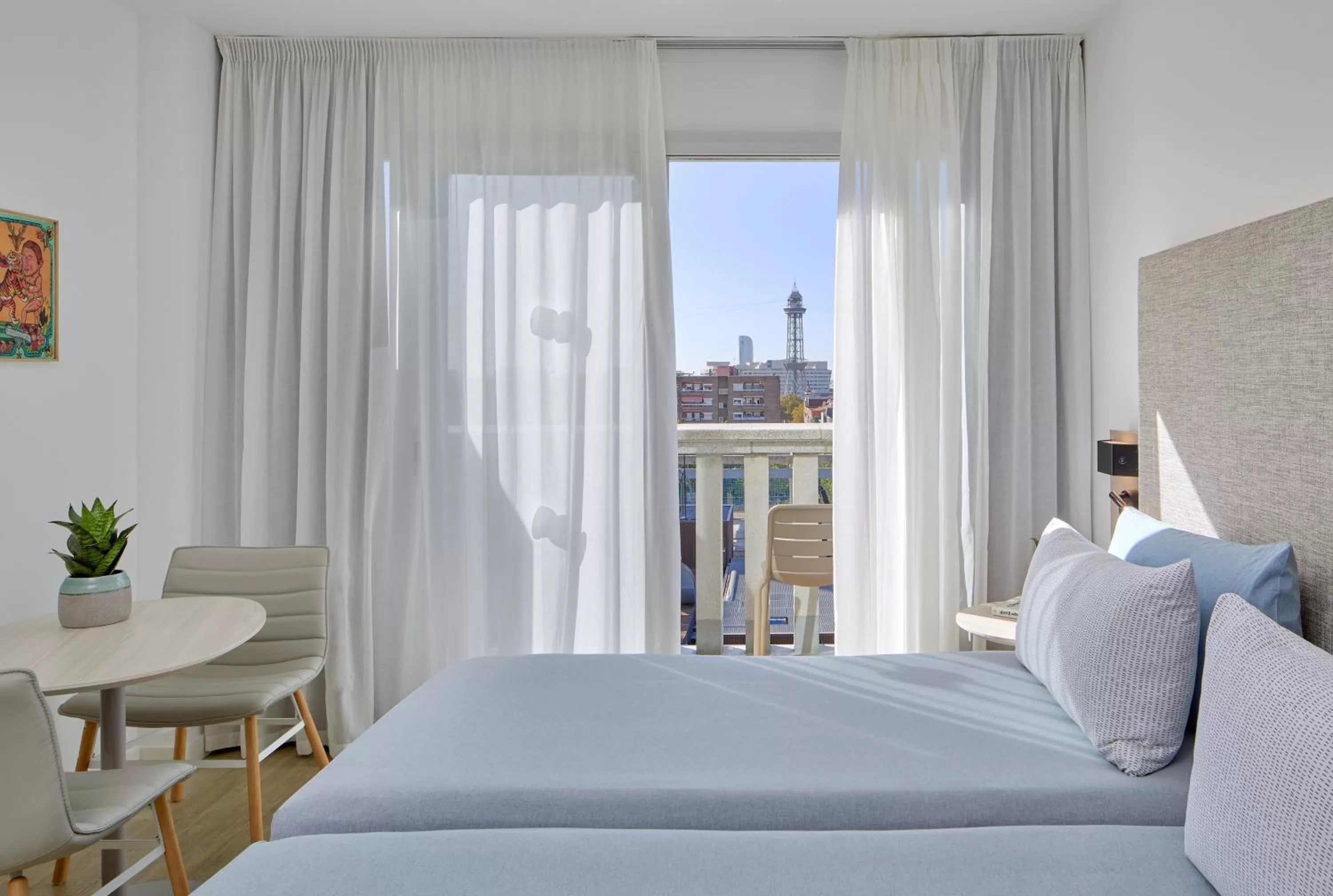 Bed in INNSiDE by Meliá Barcelona Apolo
