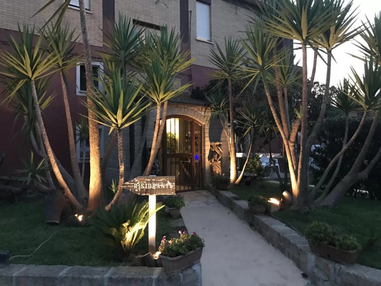 Garden in AgriSesto B&B