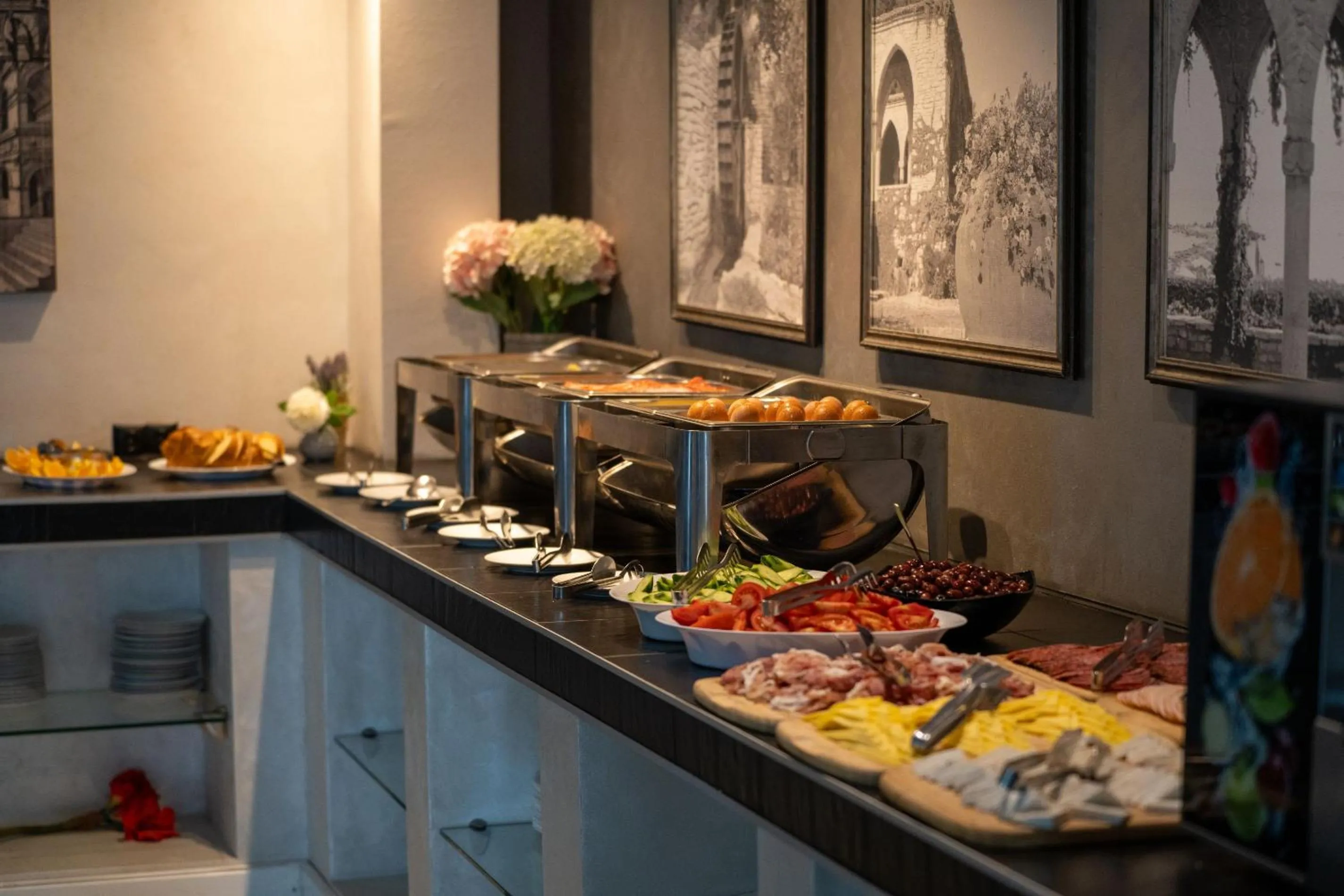 Breakfast in White Rock Castle Suite Hotel & SPA